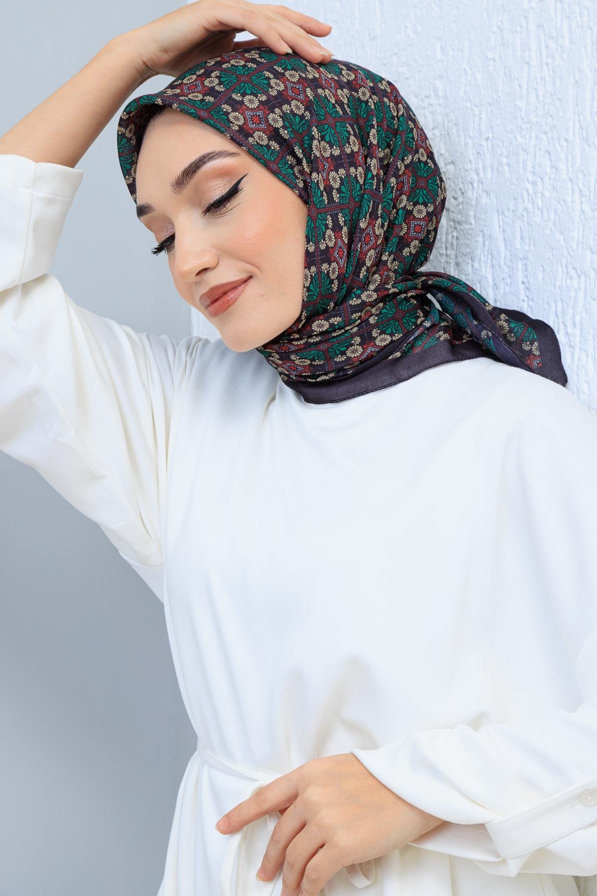 Soft Pamuk Desenli Eşarp - 108