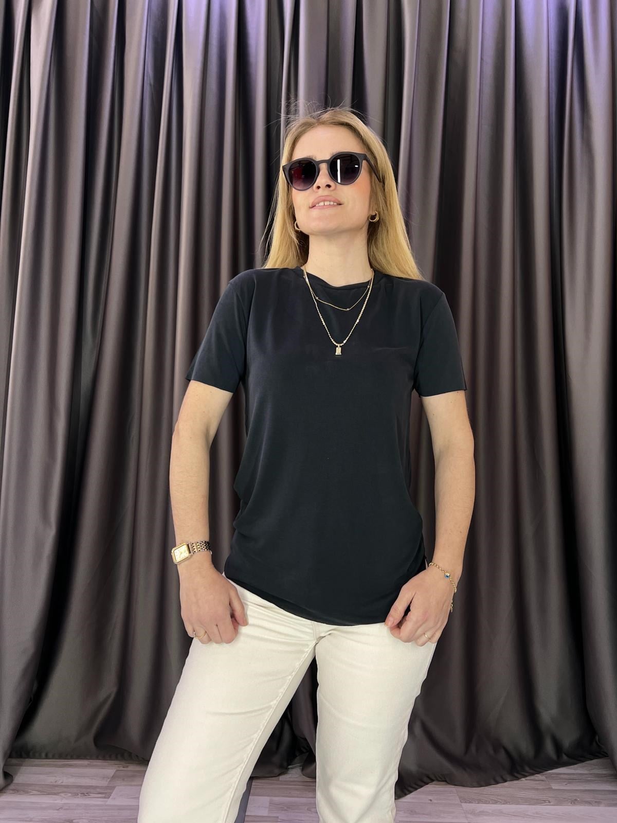 Bisiklet Yaka Pamuk Siyah Tshirt 
