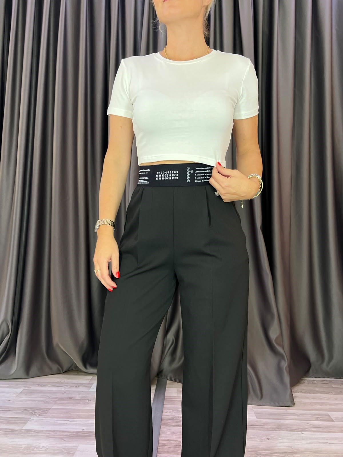 Kısa Kollu Pamuk Beyaz Crop
