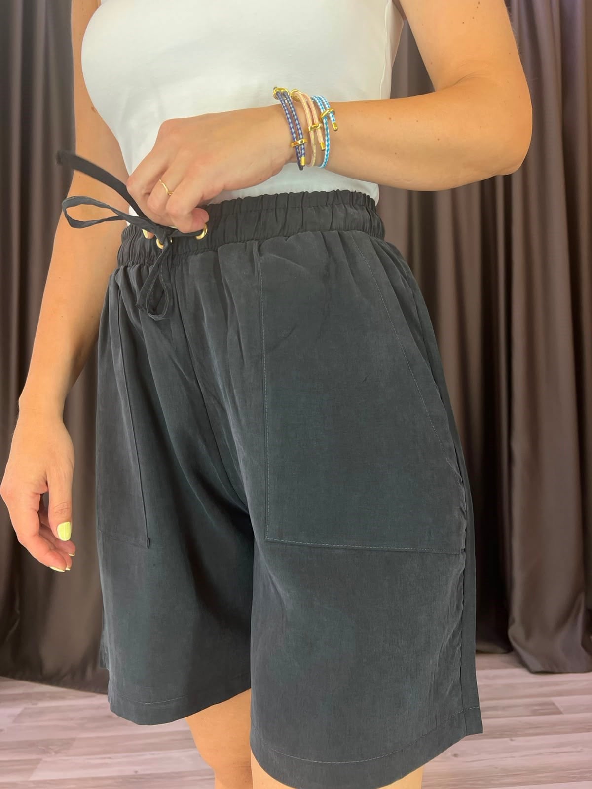 Tencel Beli Lastikli Çeşitli Renk Şort
