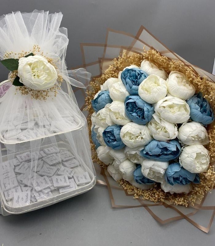 Mavi Beyaz Şakayık Çiçeği ve 2 katlı Çikolatası