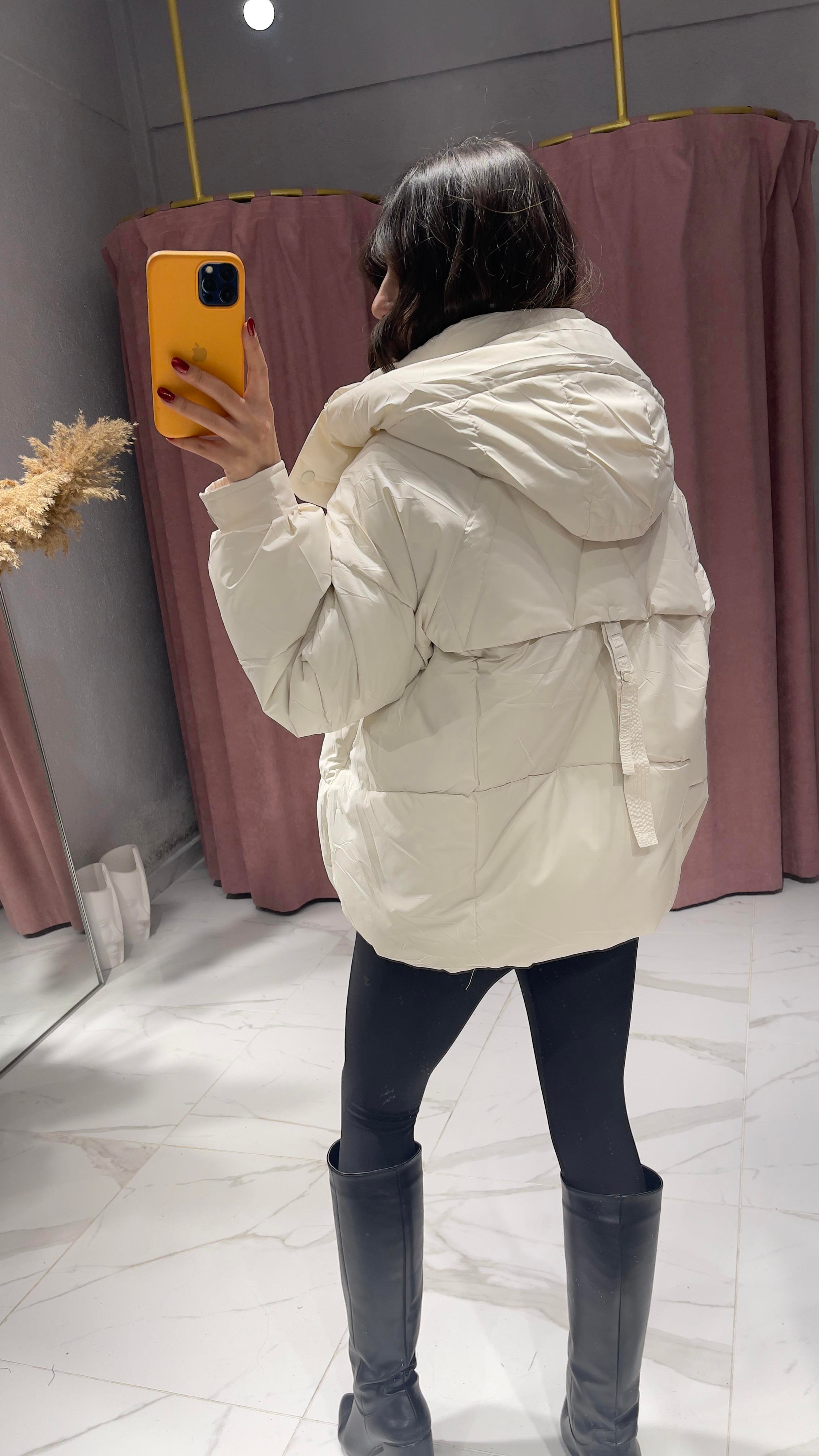 TASARIM MODEL ŞİŞME MONT-EKRU