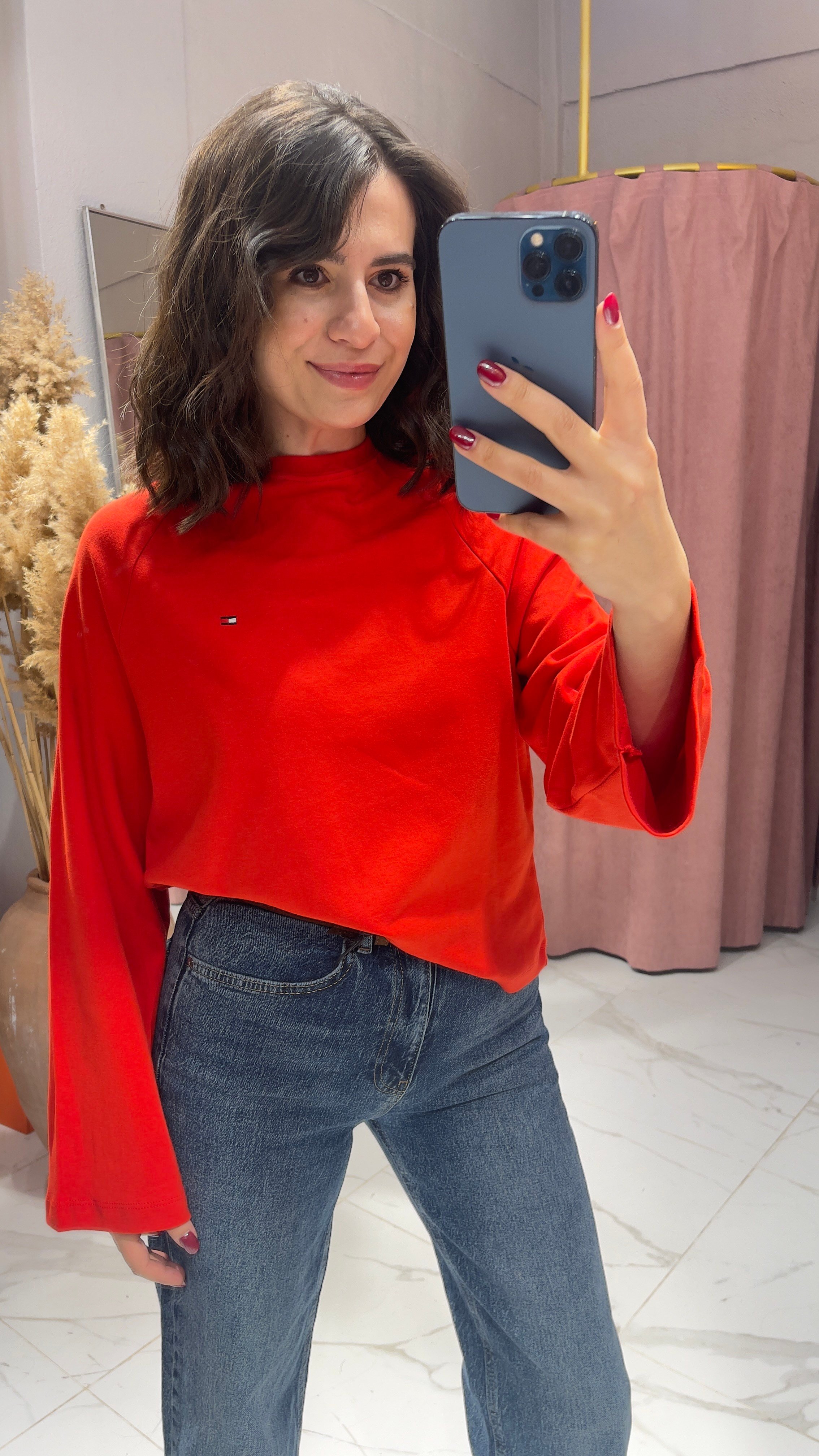 TMMY UZUN KOLLU SWEATSHİRT-KIRMIZI