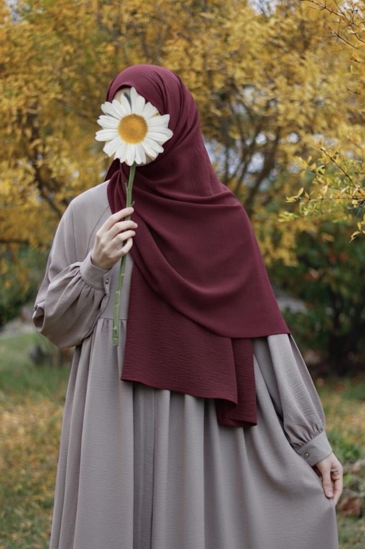 Ande Tesettür, Aerobin Şal, Aerobin Şal-Bordo