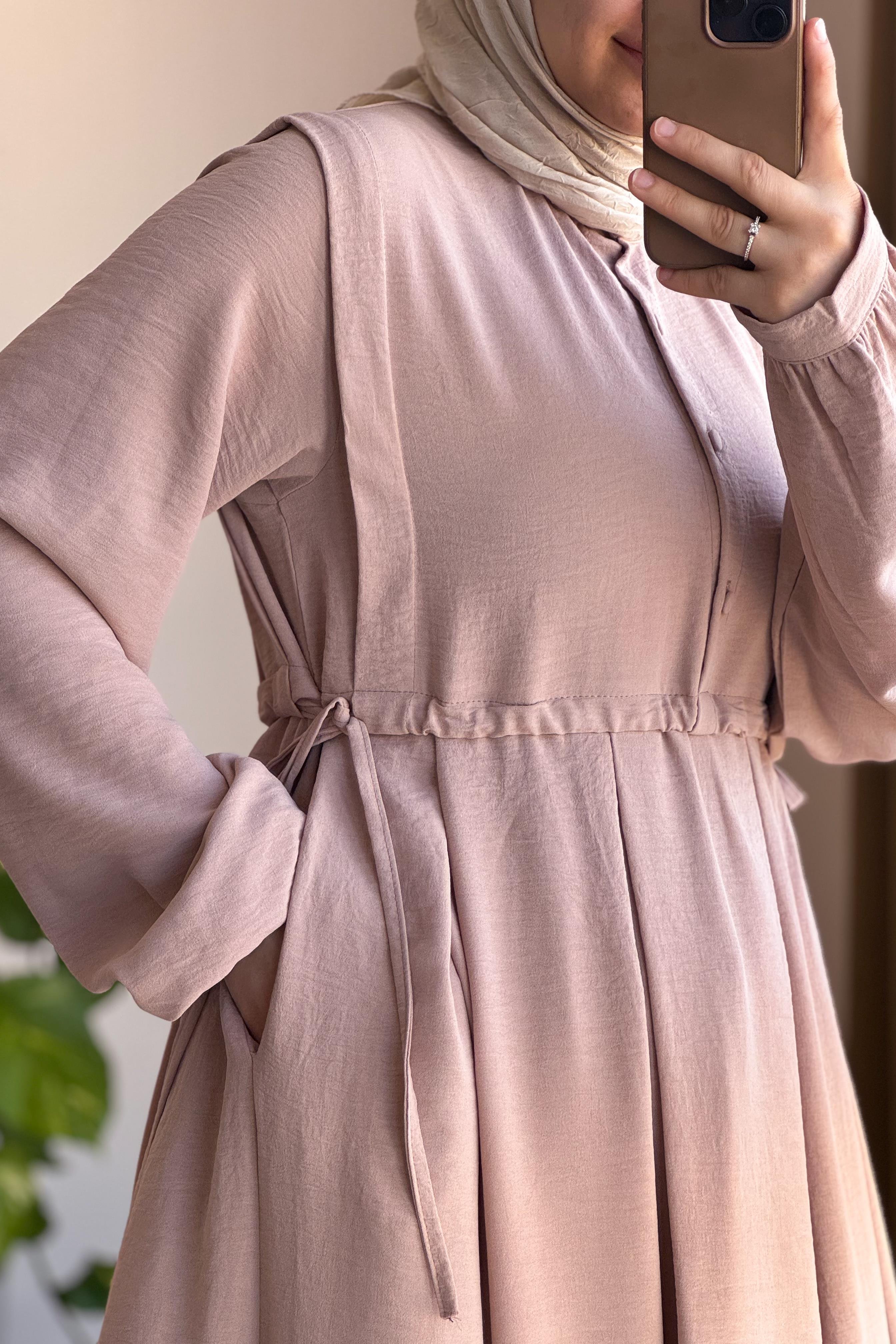 ANDE TESETTÜR, Lady Elbise, Lady Elbise- Pudra