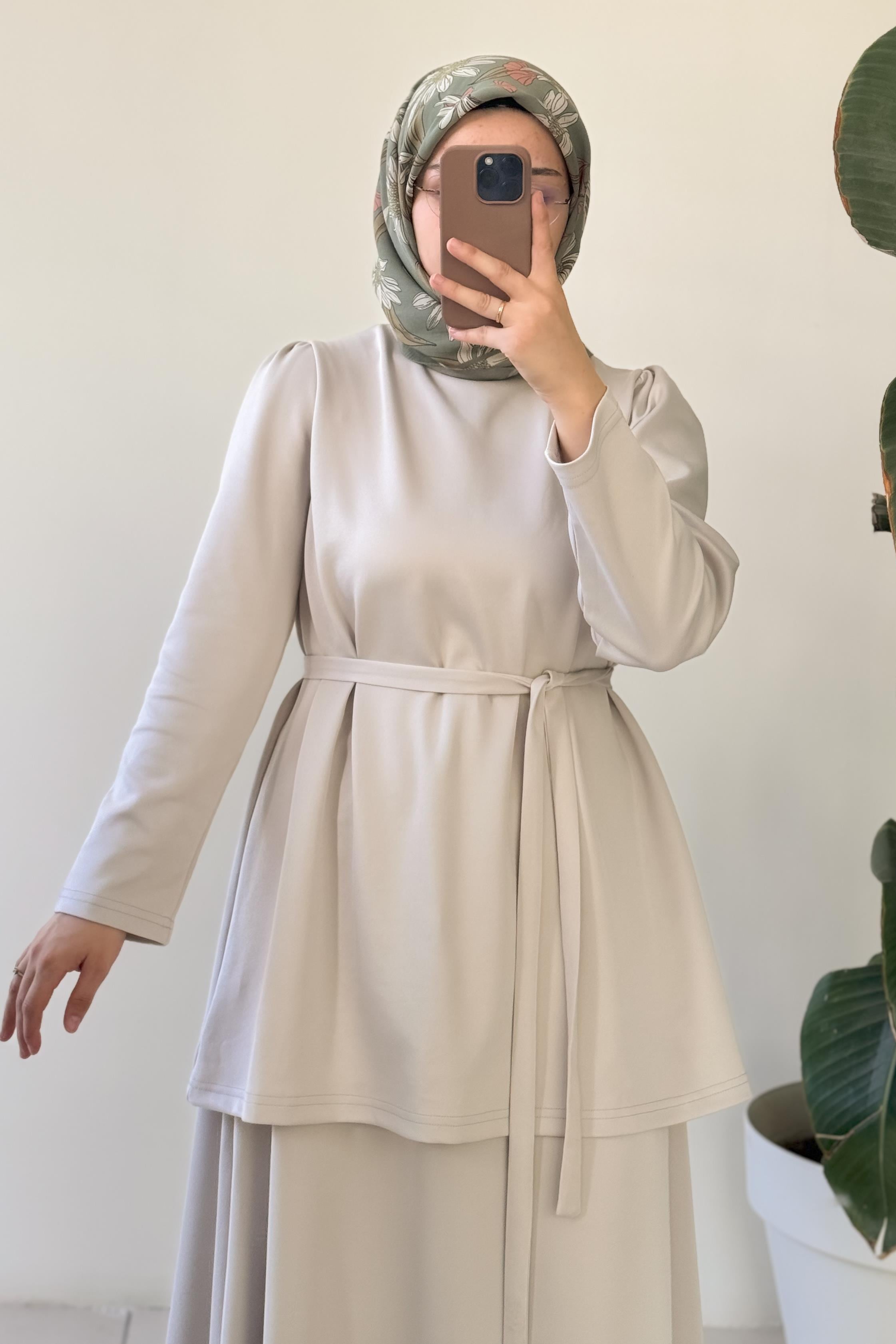 ANDE TESETTÜR, Lüks Etekli Takım, Lüks Etekli Takım- Ekru