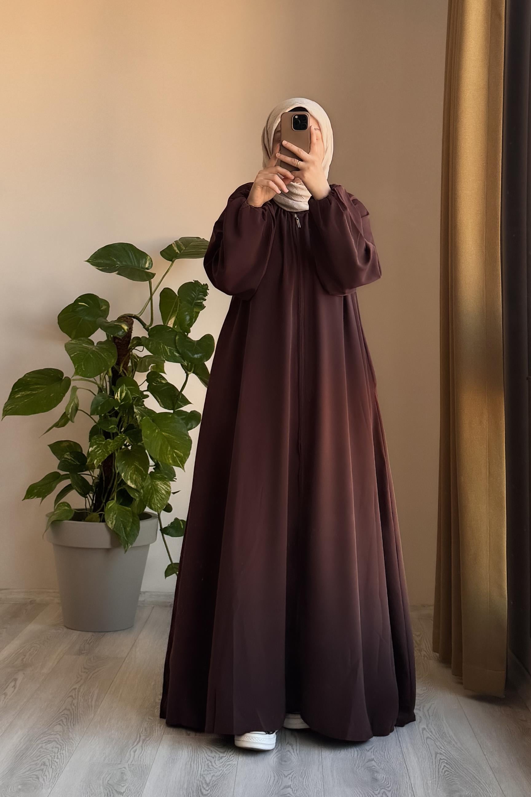 ANDE TESETTÜR, Mahinur Ferace, Mahinur Ferace- Acı kahve