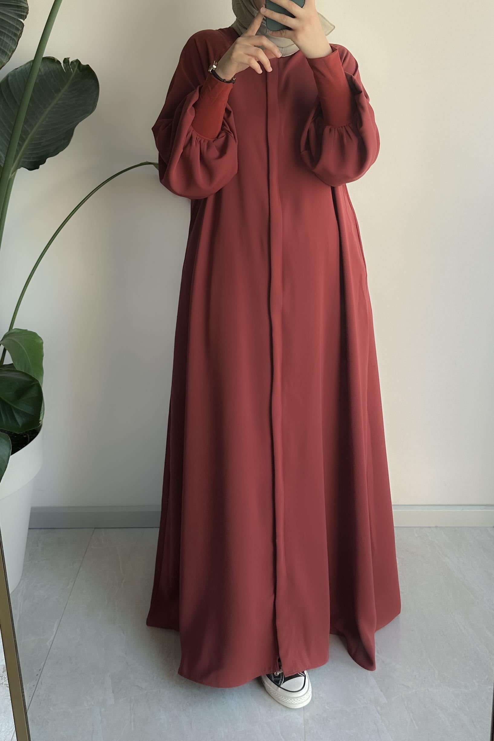 ANDE TESETTÜR, Sendy Kol Ferace, Sendy Kol Ferace- Kiremit