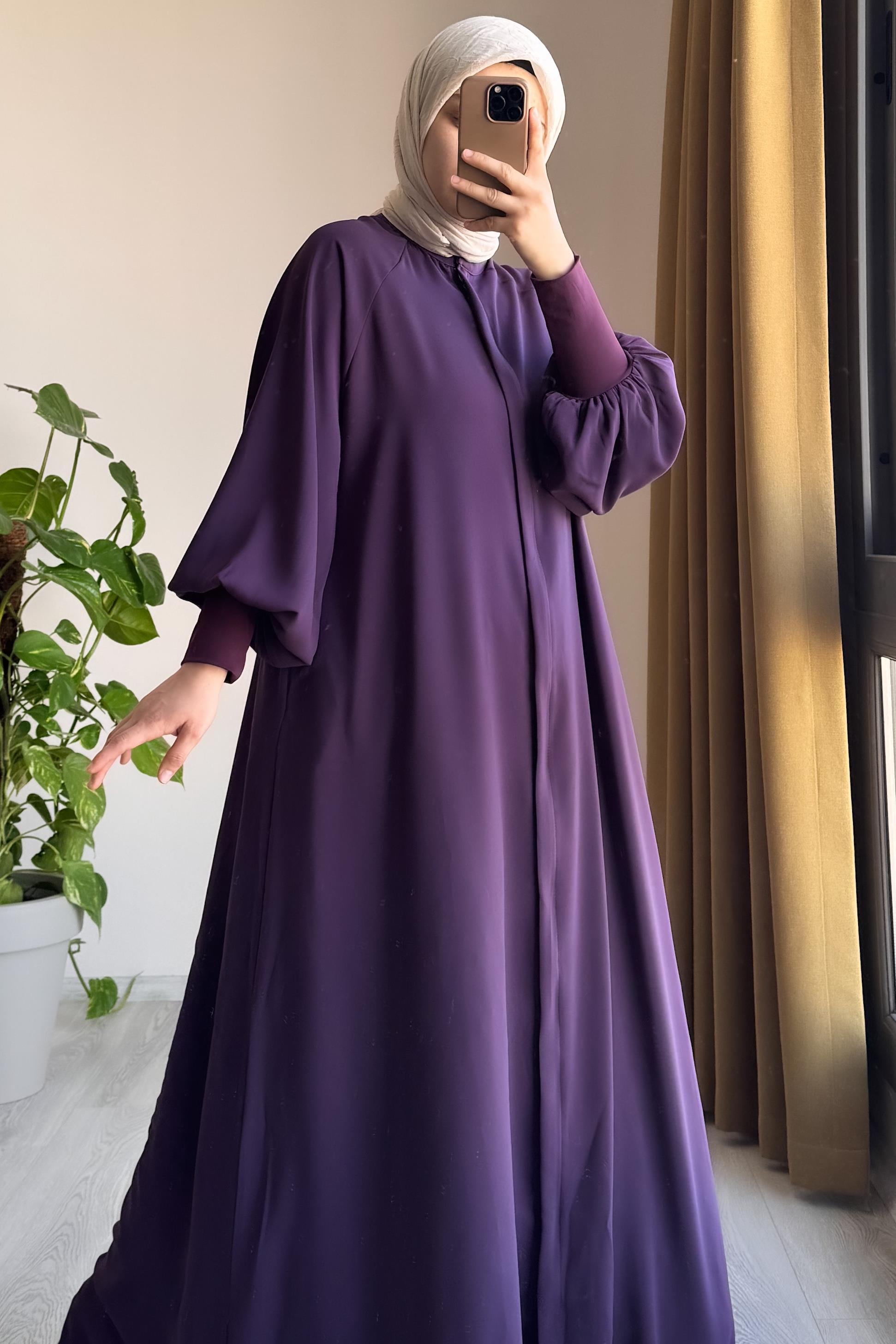 ANDE TESETTÜR, Sendy Kol Ferace, Sendy Kol Ferace- Mürdüm