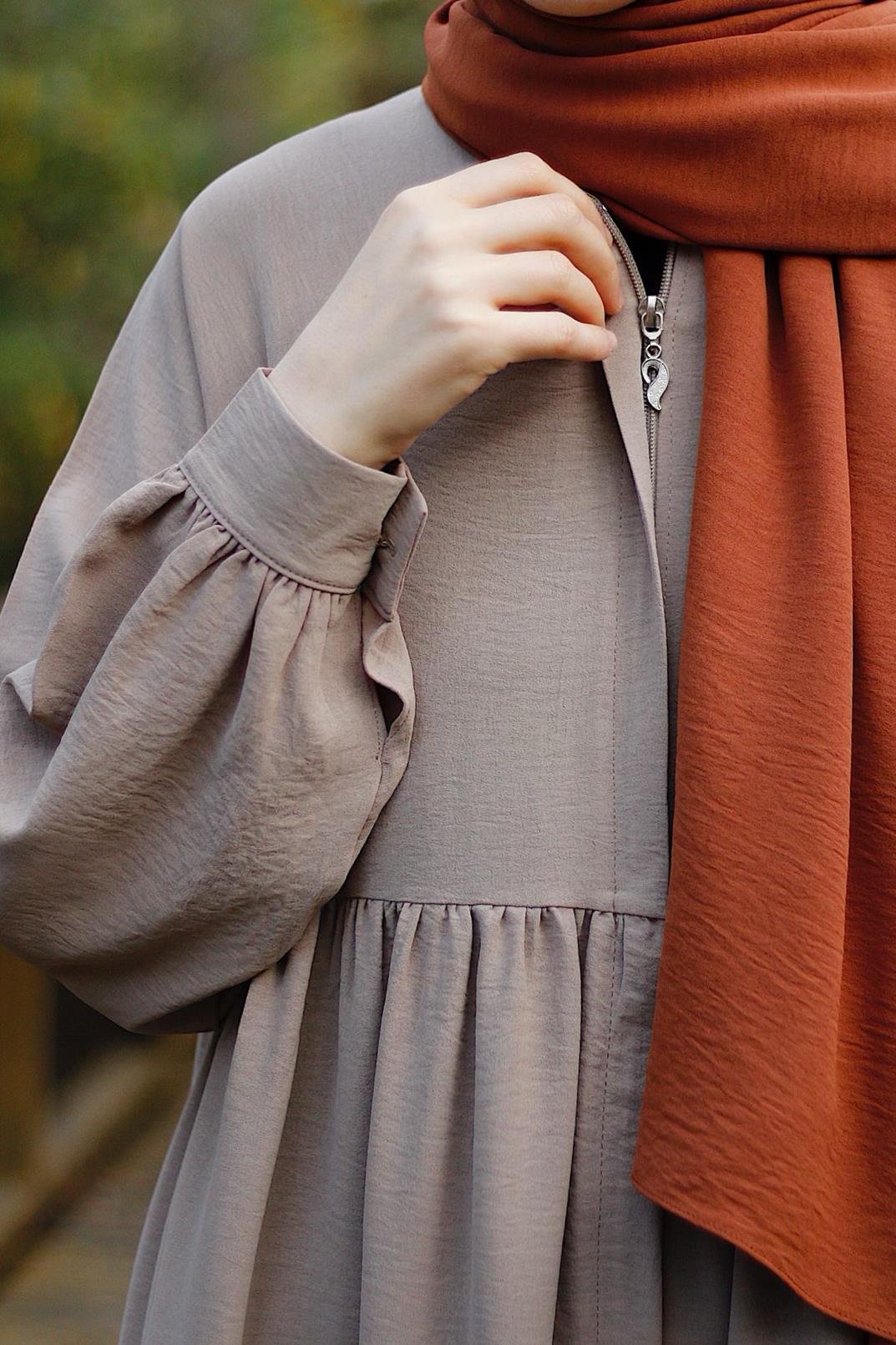 ANDE TESETTÜR, Talia Ferace, Talia Ferace- Bej