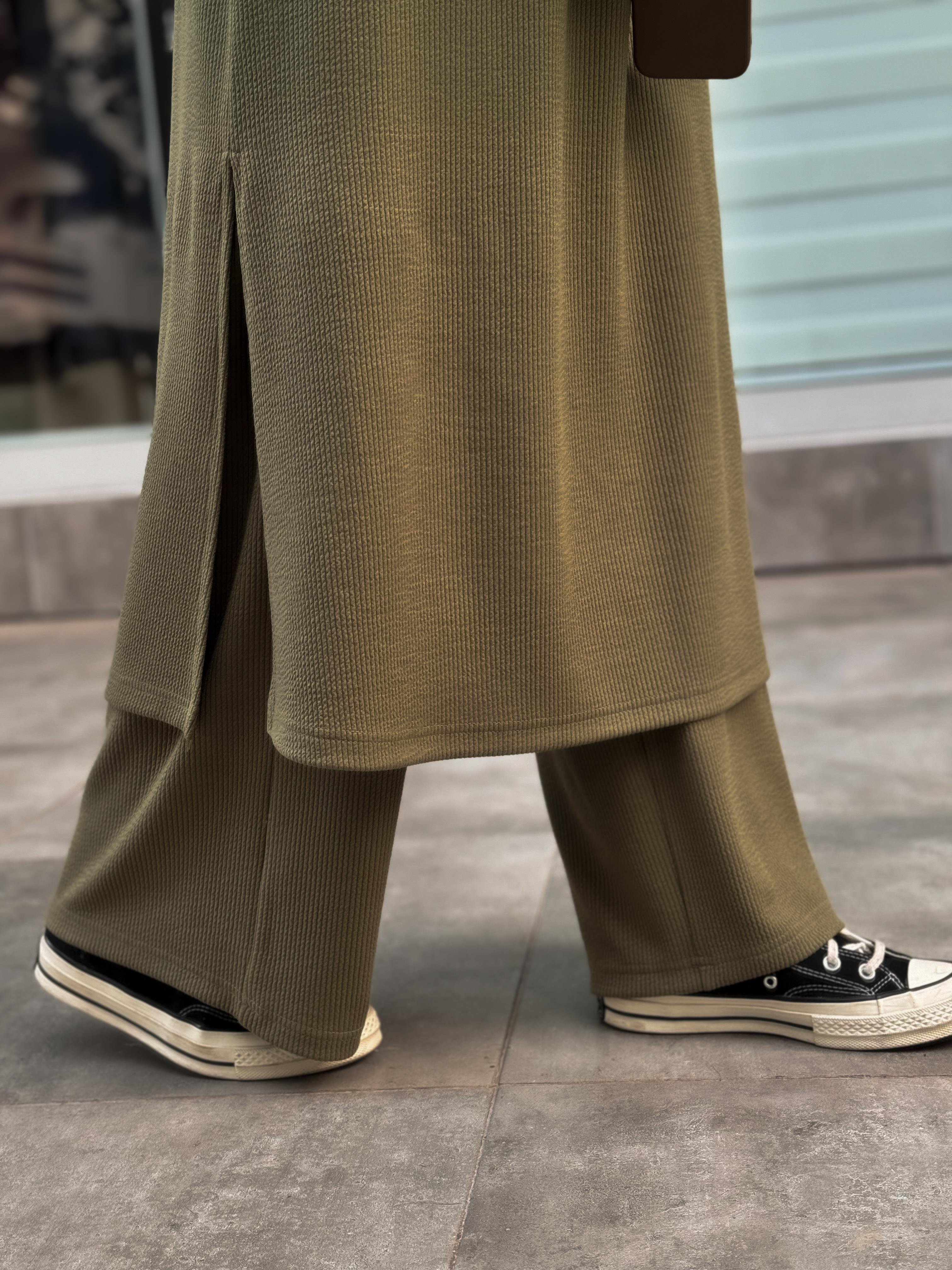 ANDE TESETTÜR, Triko Takım, Triko Takım - Haki