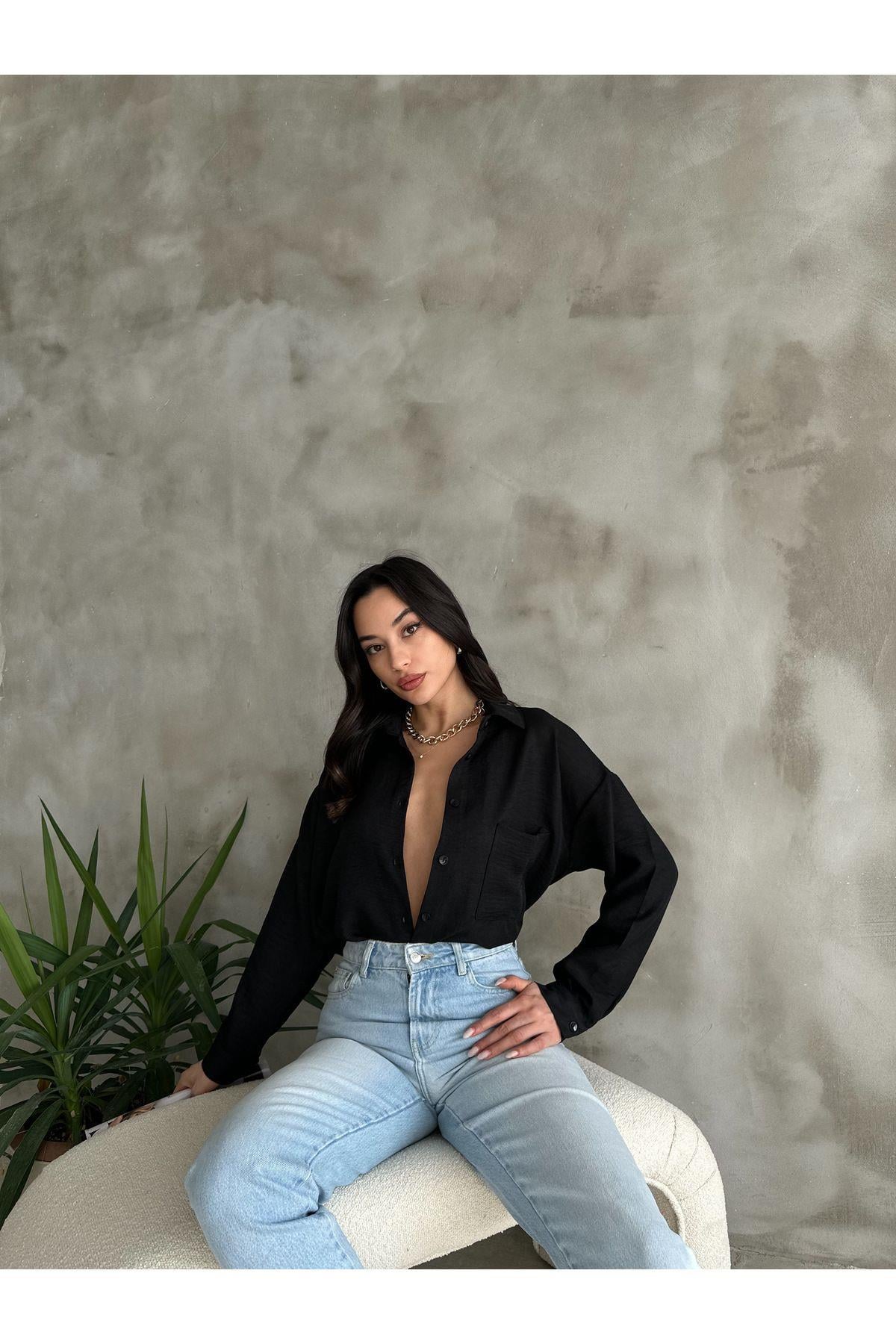  Cep Detaylı Basic Siyah Oversize Keten Gömlek