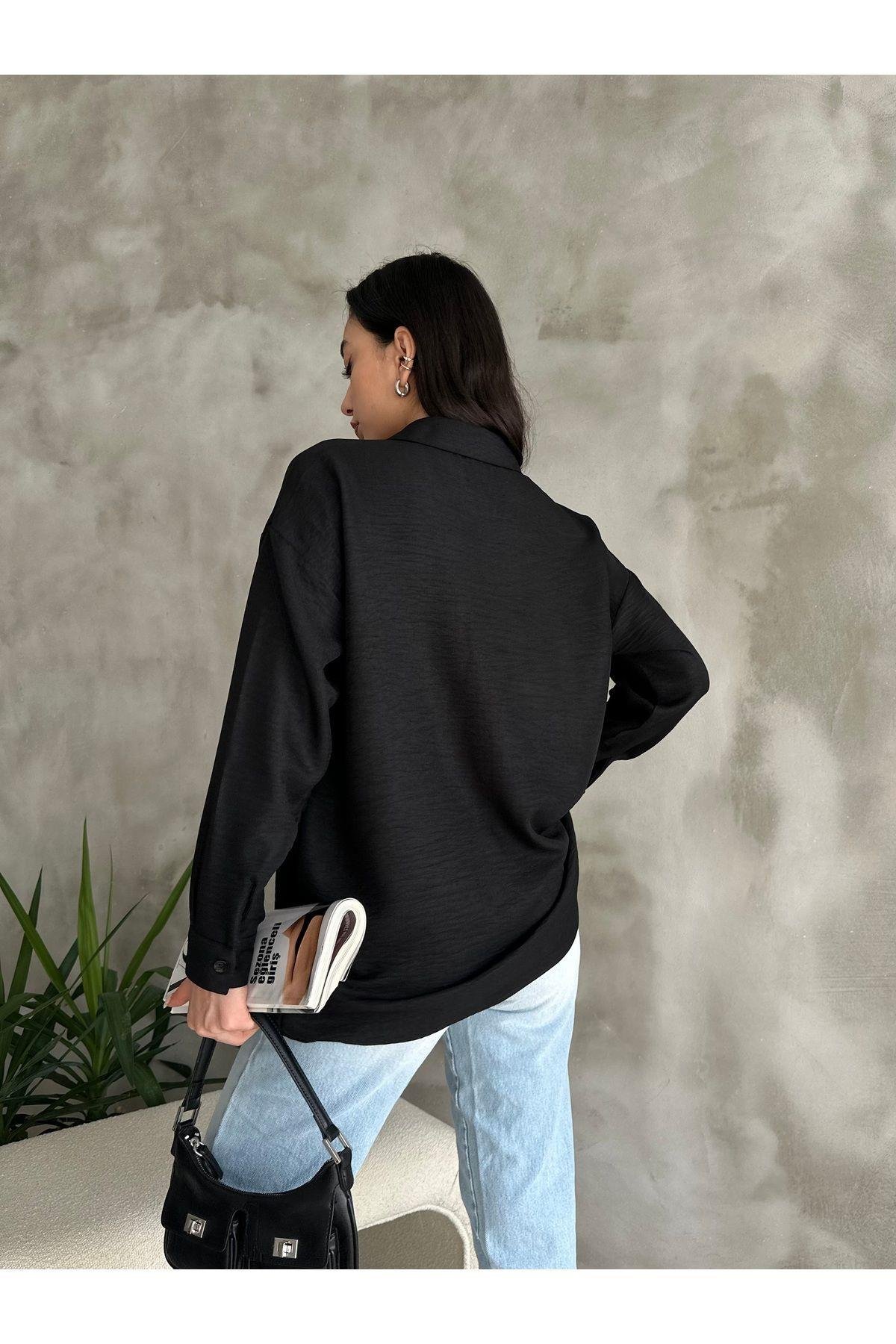  Cep Detaylı Basic Siyah Oversize Keten Gömlek
