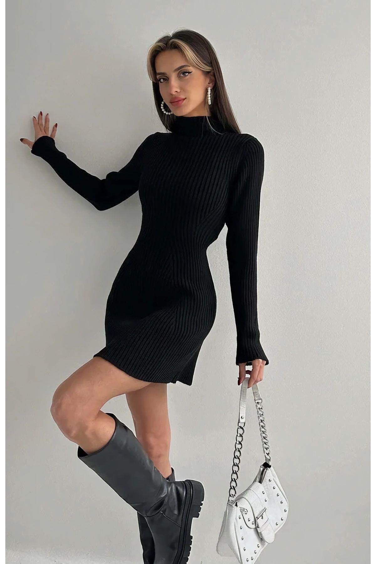  Siyah Mini Triko Elbise