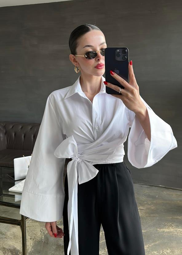 Bağlama Detaylı Beyaz Poplin Gömlek  Oversize Taş Detaylı Beyaz Poplin Gömlek
