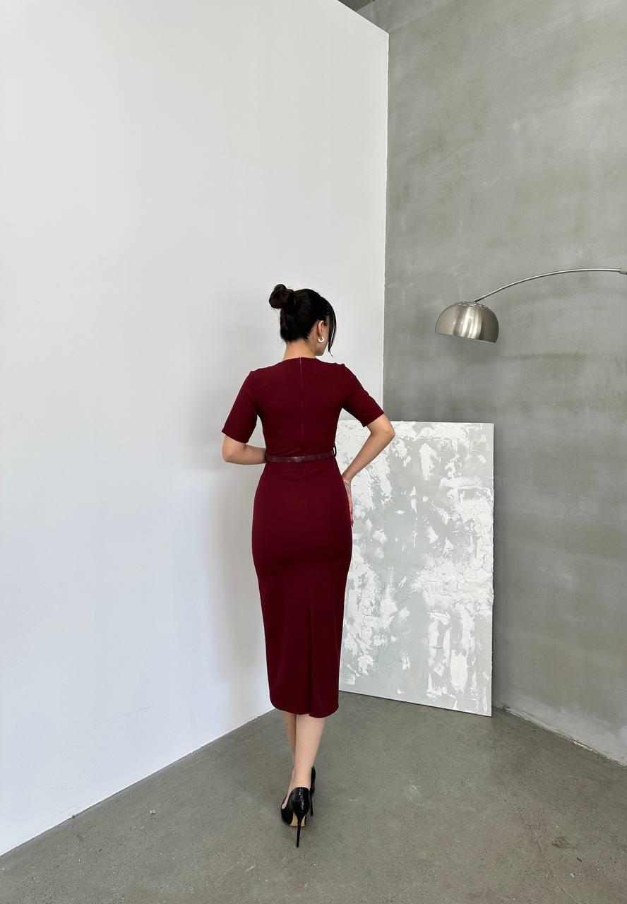Kemerli Bordo Midi Elbise Kemer Detaylı Bordo Midi Elbise
