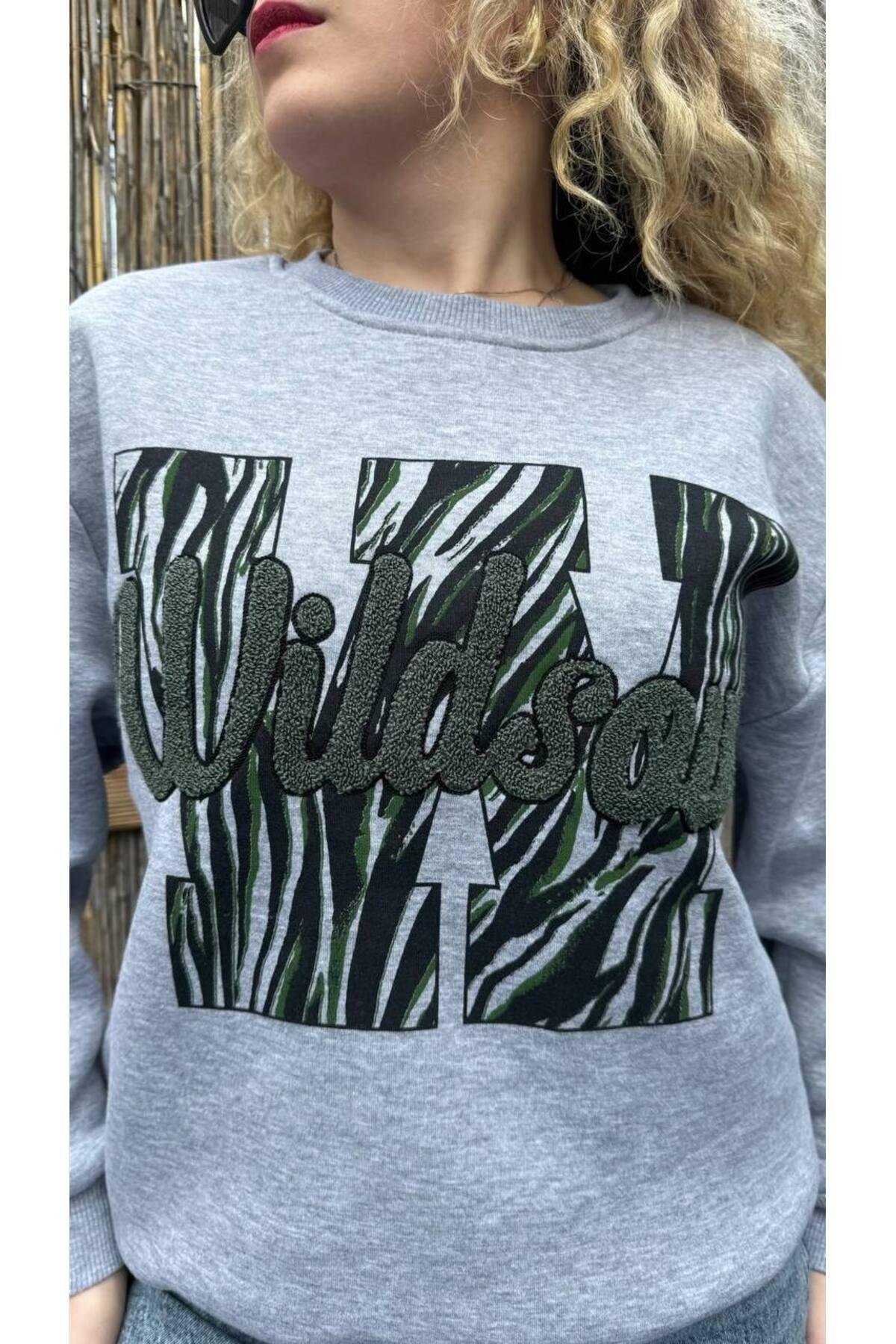 Nakış İşlemeli WildSoul Gri  Sweatshirt