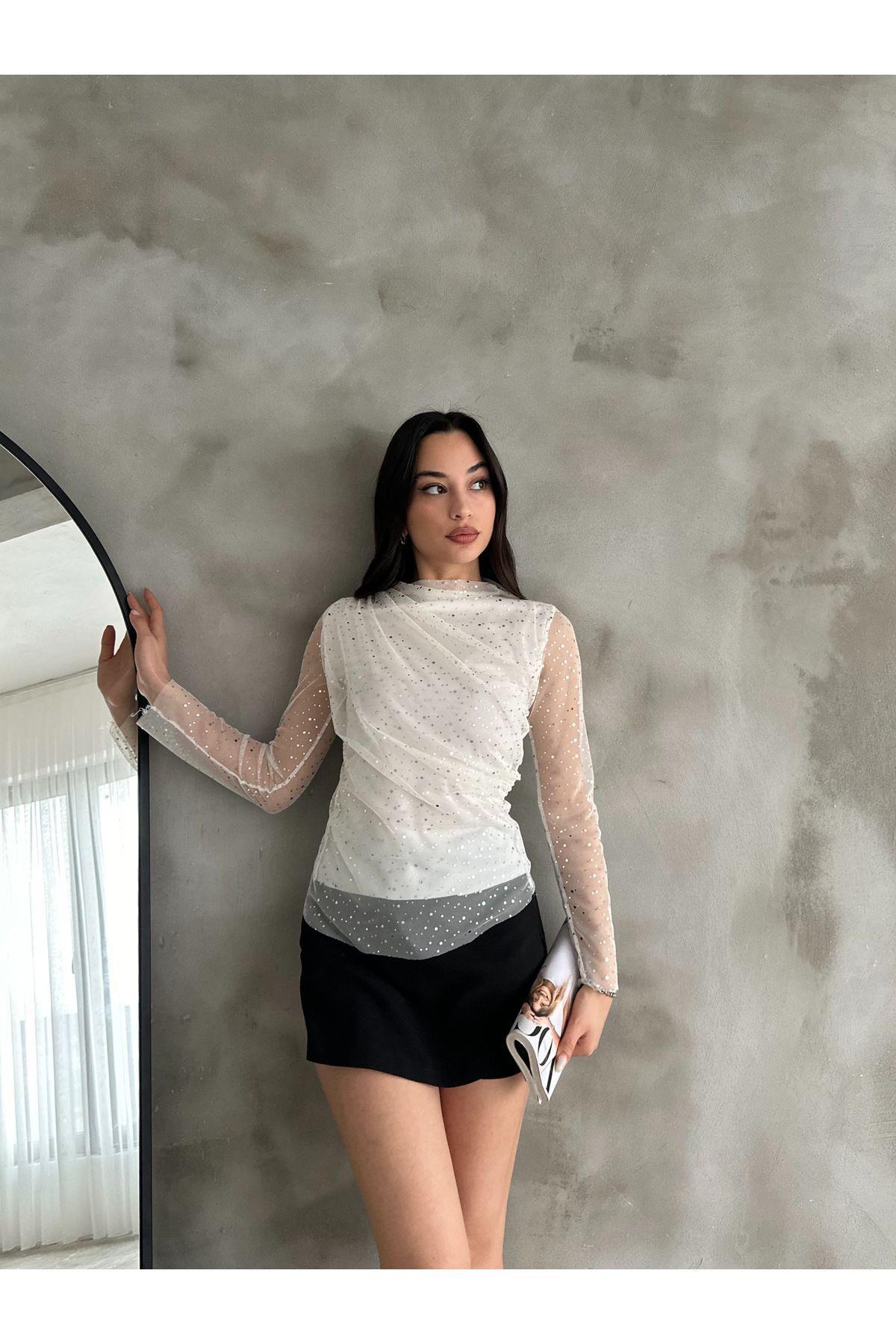 Özel Tasarım Transparan Detaylı Drapeli Pullu Beyaz Tül Bluz