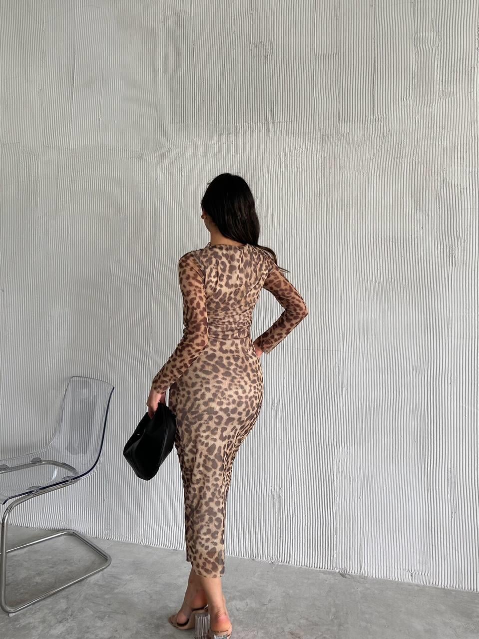 Transparan Kol Detaylı Leopar Desen Midi Tül Elbise