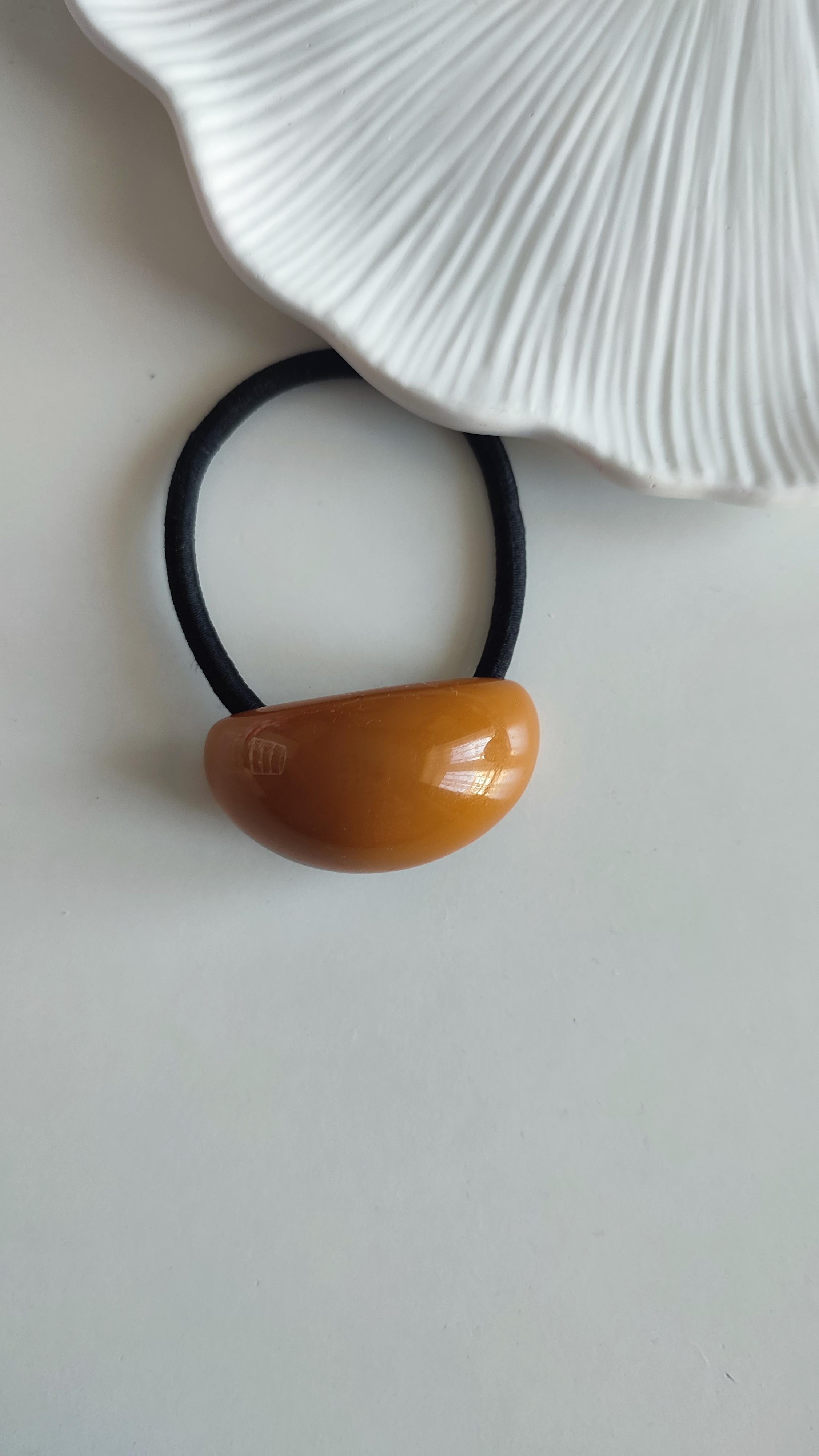 Açık Kahve Kemik Lastik Toka 