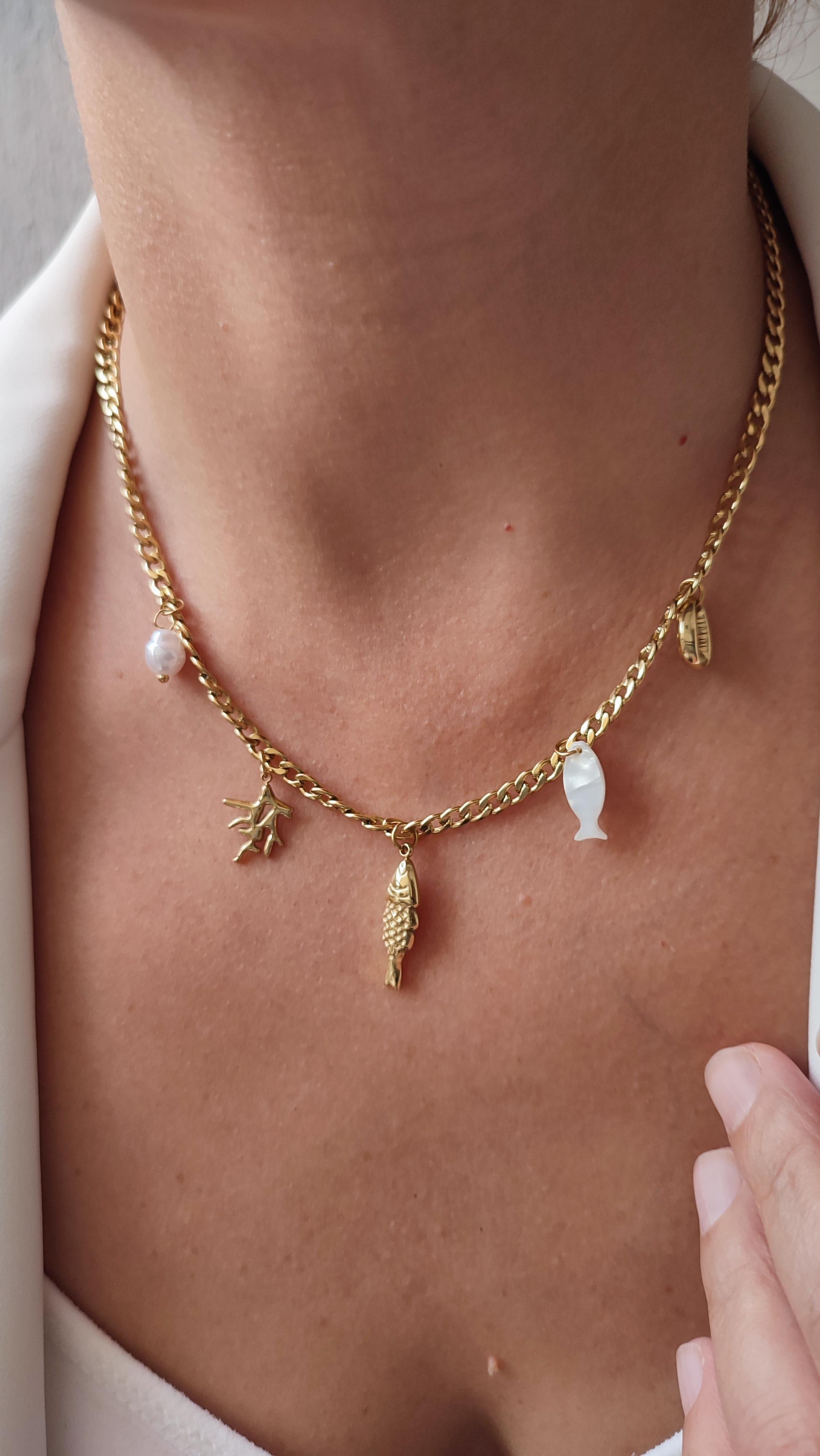 ÇELİK ÇOKLU CHARM KOLYE 