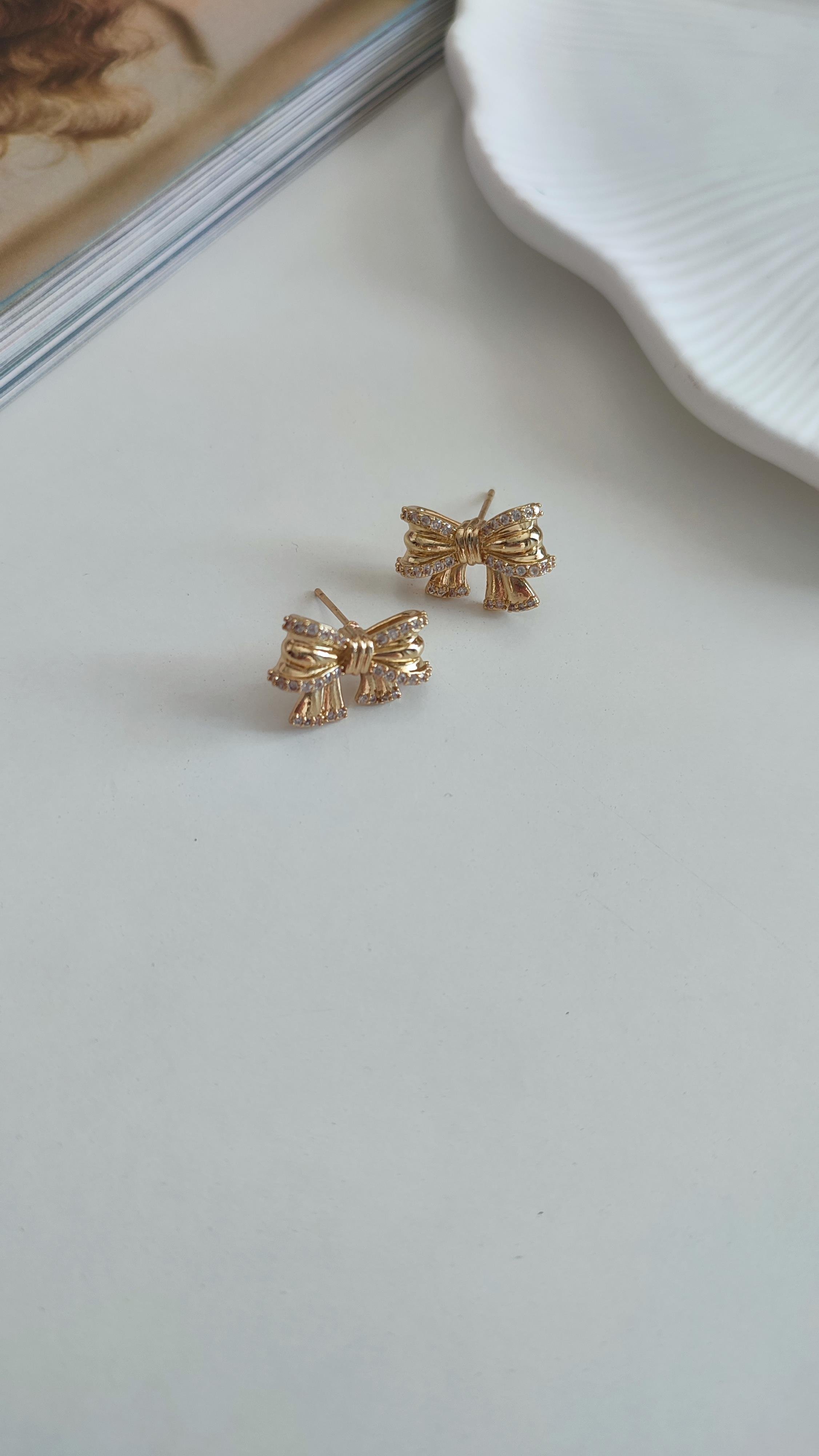 ÇELİK GOLD FİYONK KÜPE 