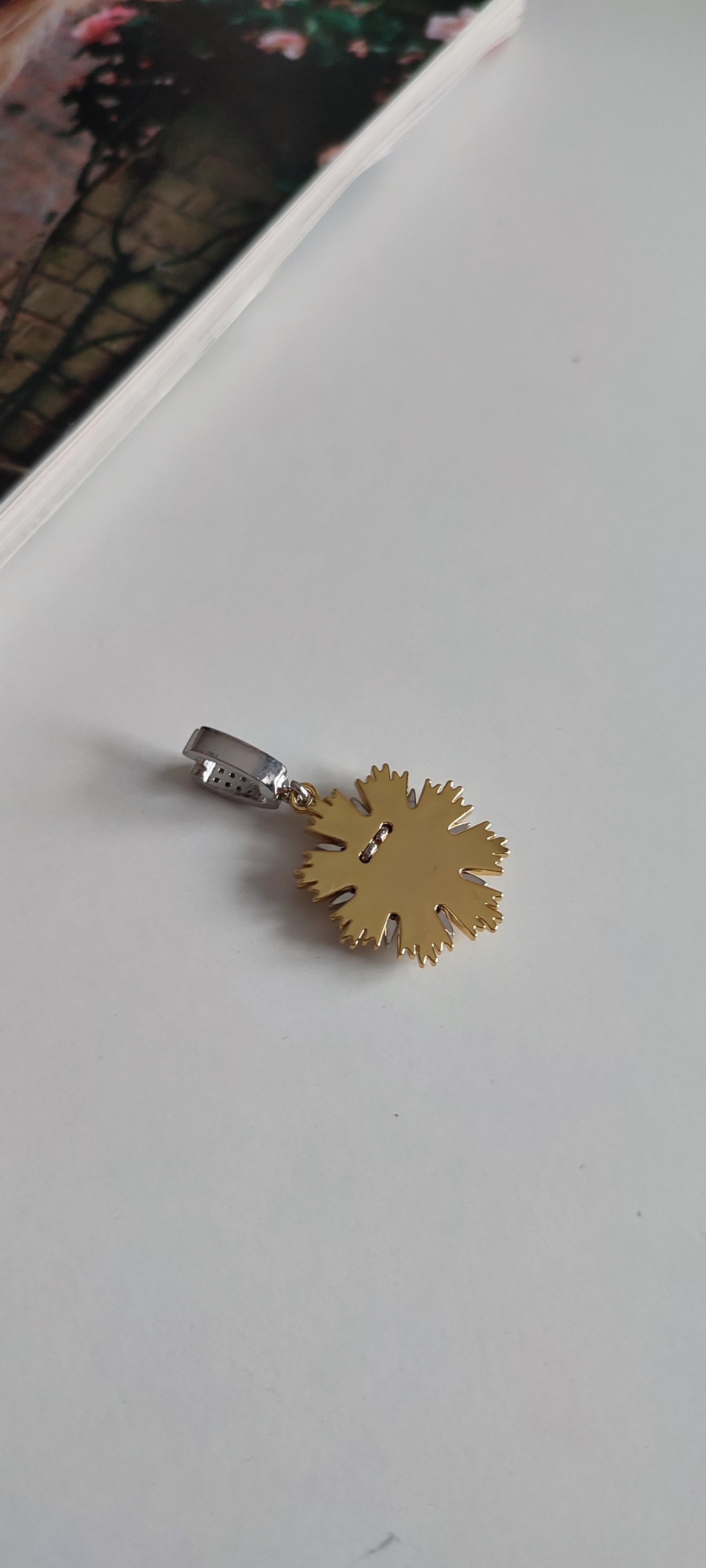 Çelik Gold Plaka Üzeri Yıldız Charm 
