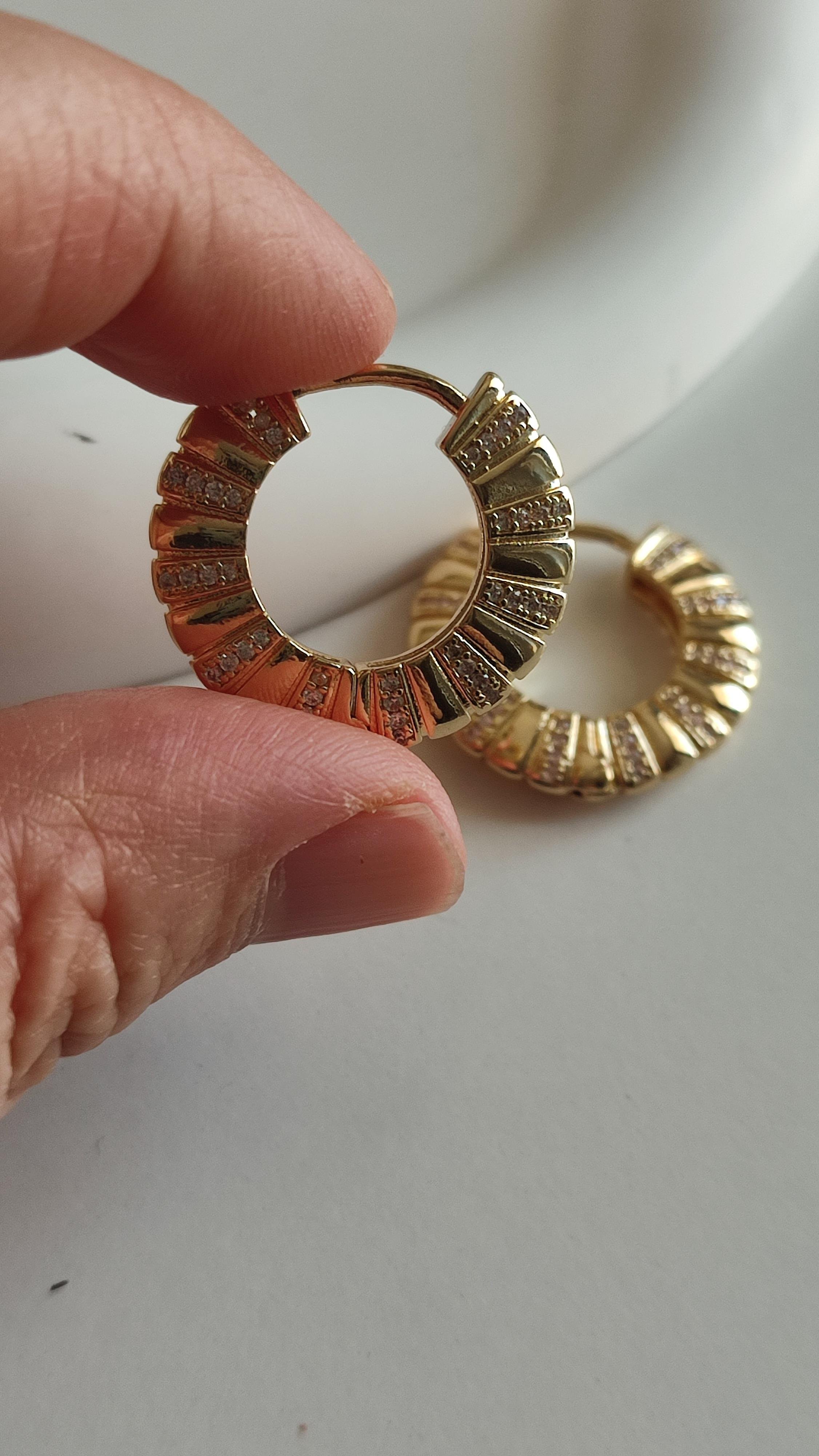 ÇELİK GOLD SİMLİ HALKA KÜPE 