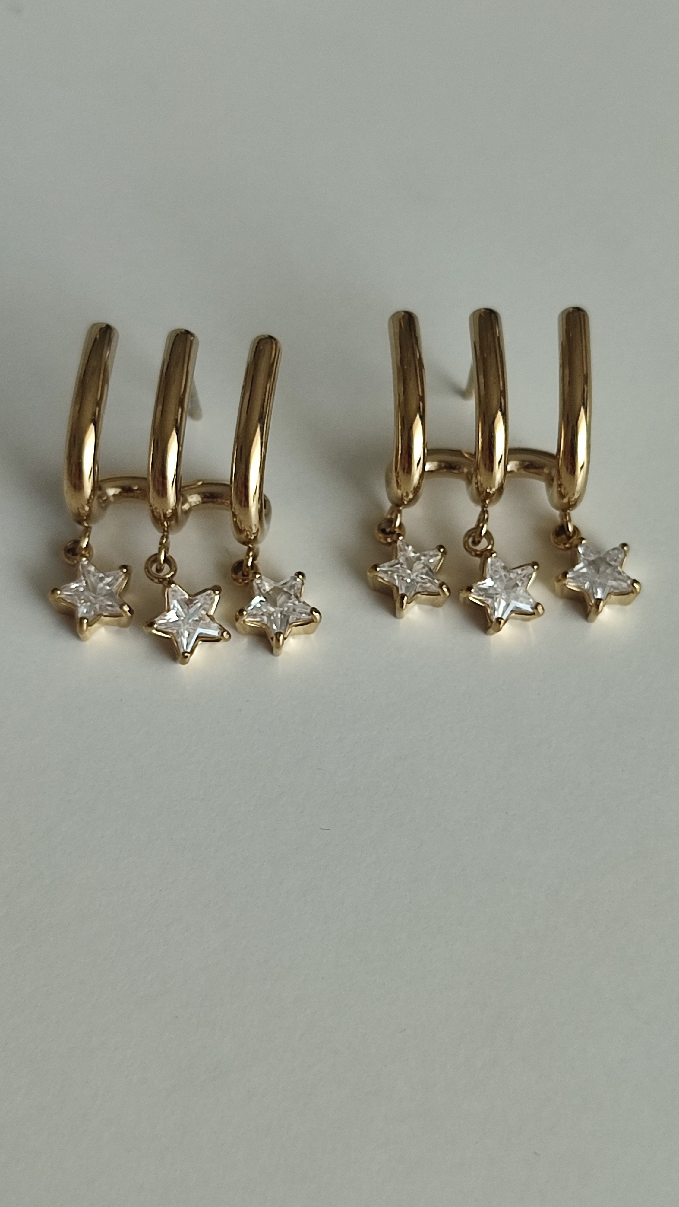ÇELİK GOLD ÜÇLÜ GÖRÜNÜMLÜ YILDIZ KÜPE 