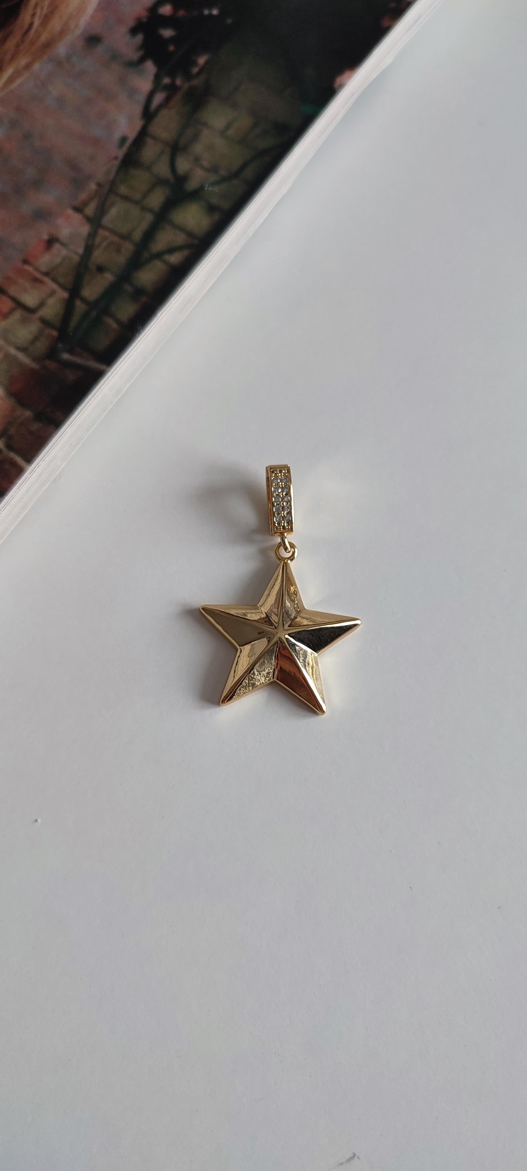 Çelik Gold Yıldız Charm 