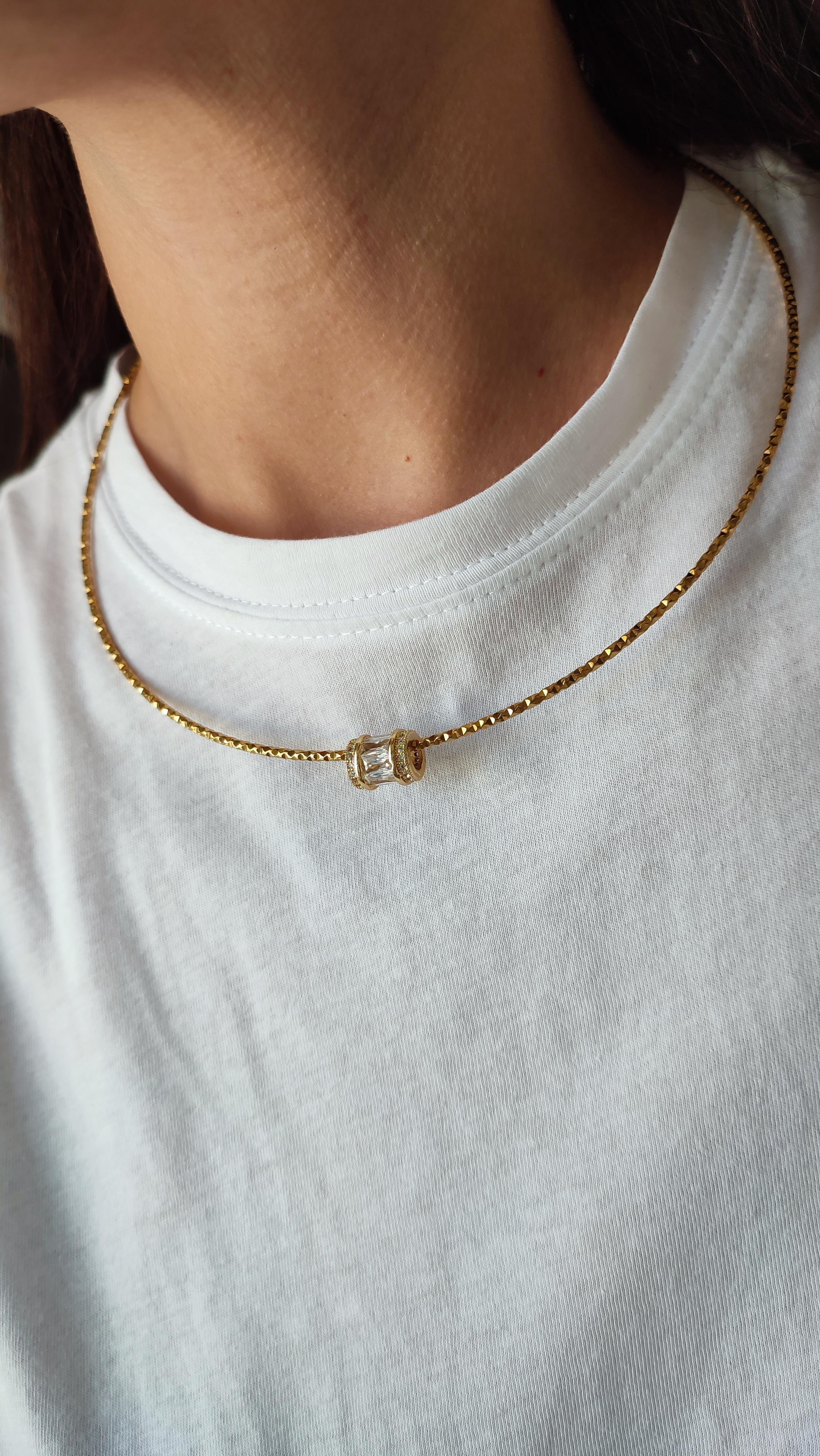 Çelik Ucu Topçuklu Choker Kolye 