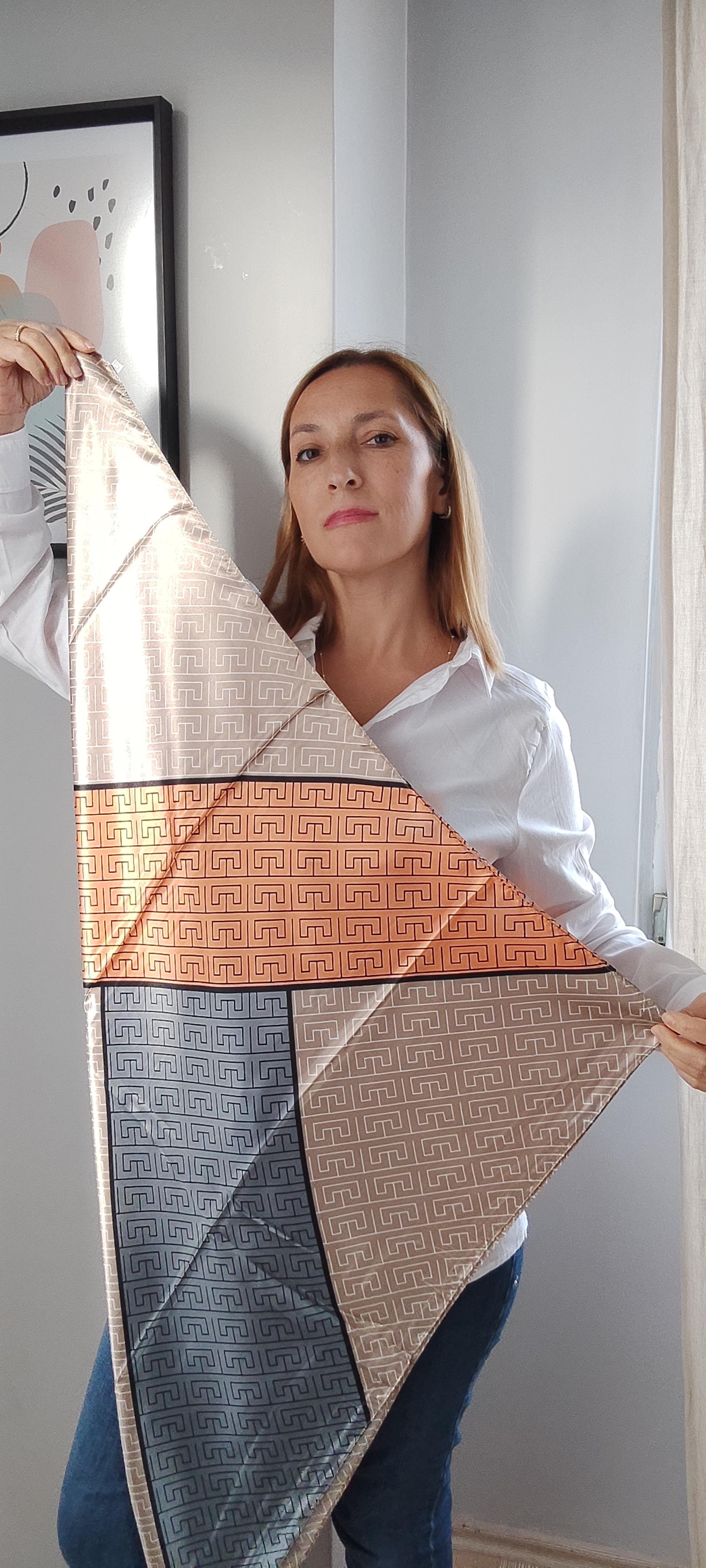 DESENLİ FULAR (90*90)