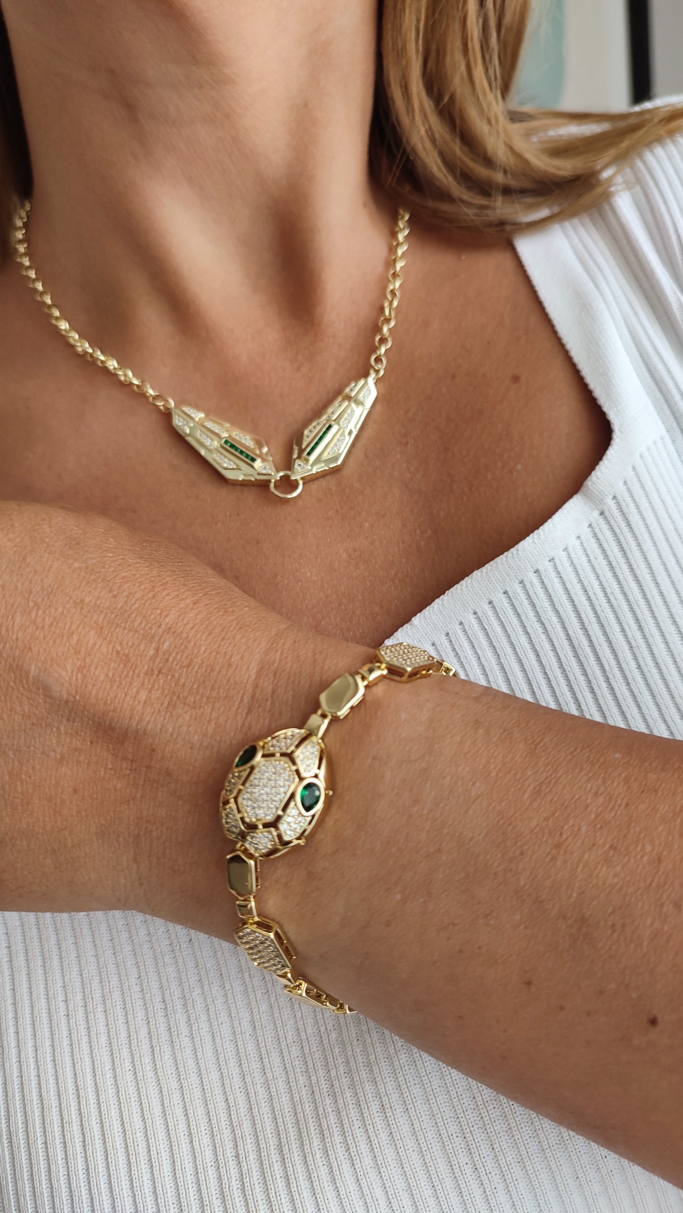 GOLD ÖZEL SERİ YEŞİL TAŞLI KOMBİN 