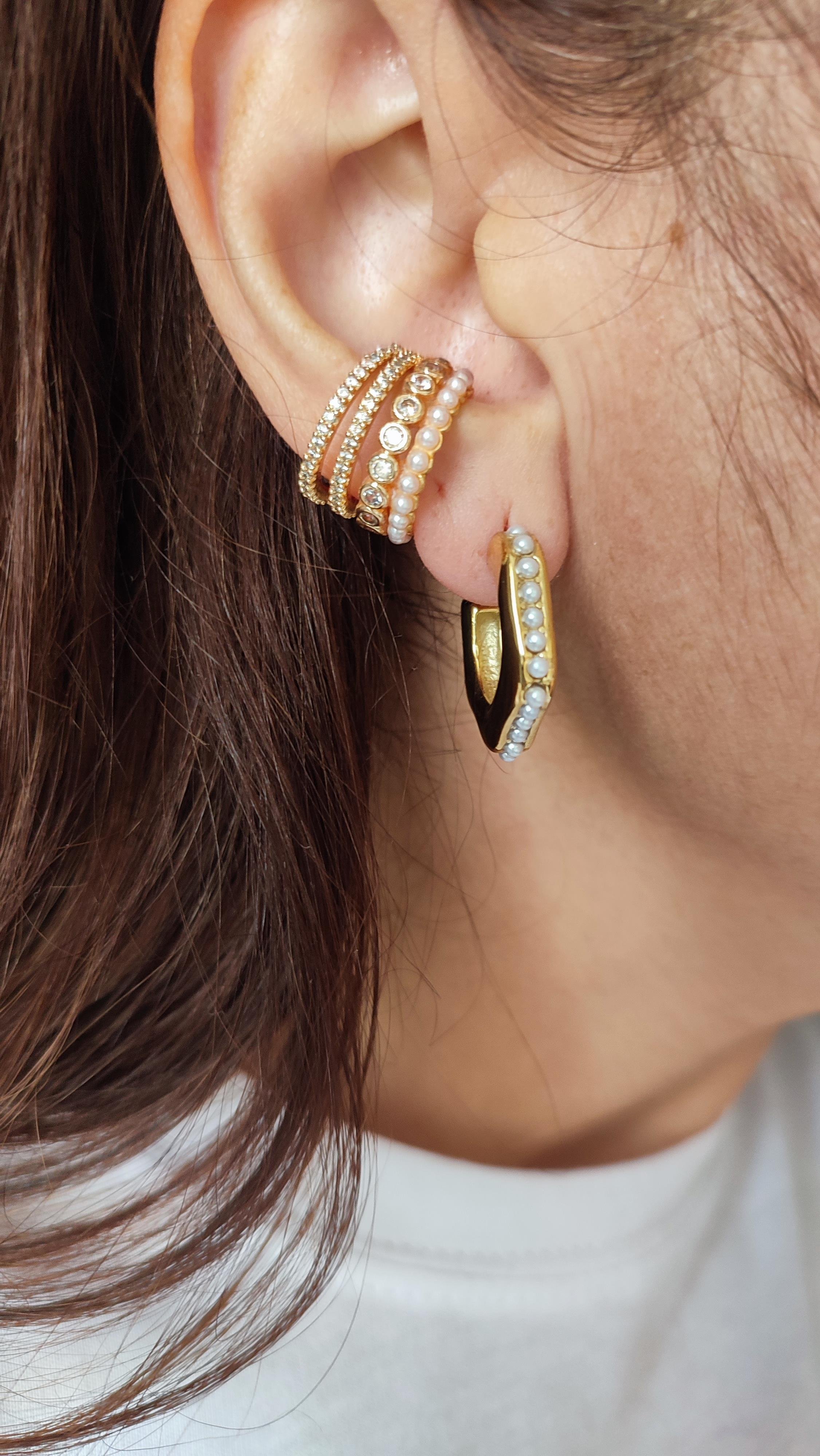 GOLD ÜZERİ İNCİLİ VE TAŞLI EARCUFF