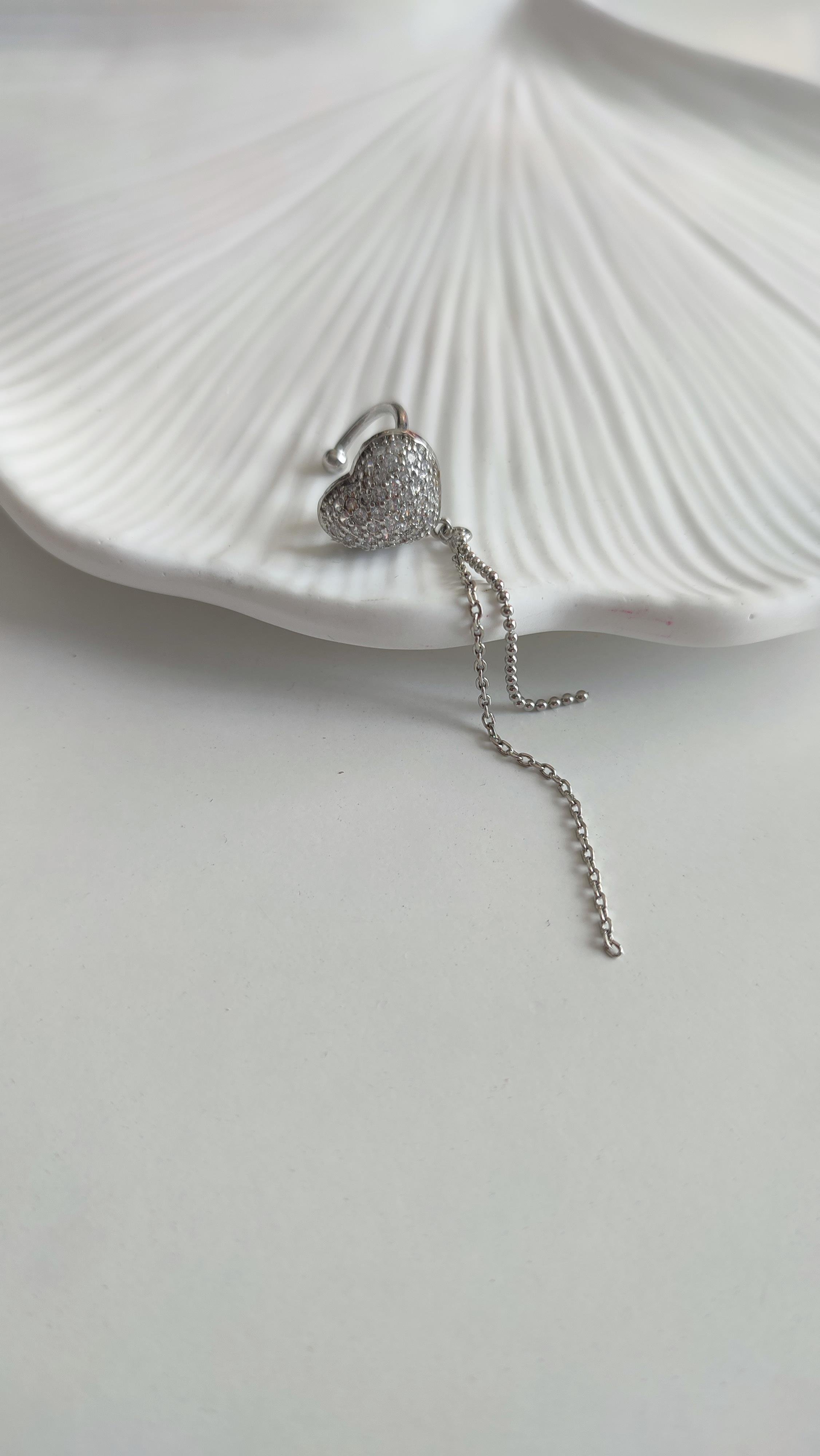 Kalpli üzeri Taşlı Earcuff (Silver)