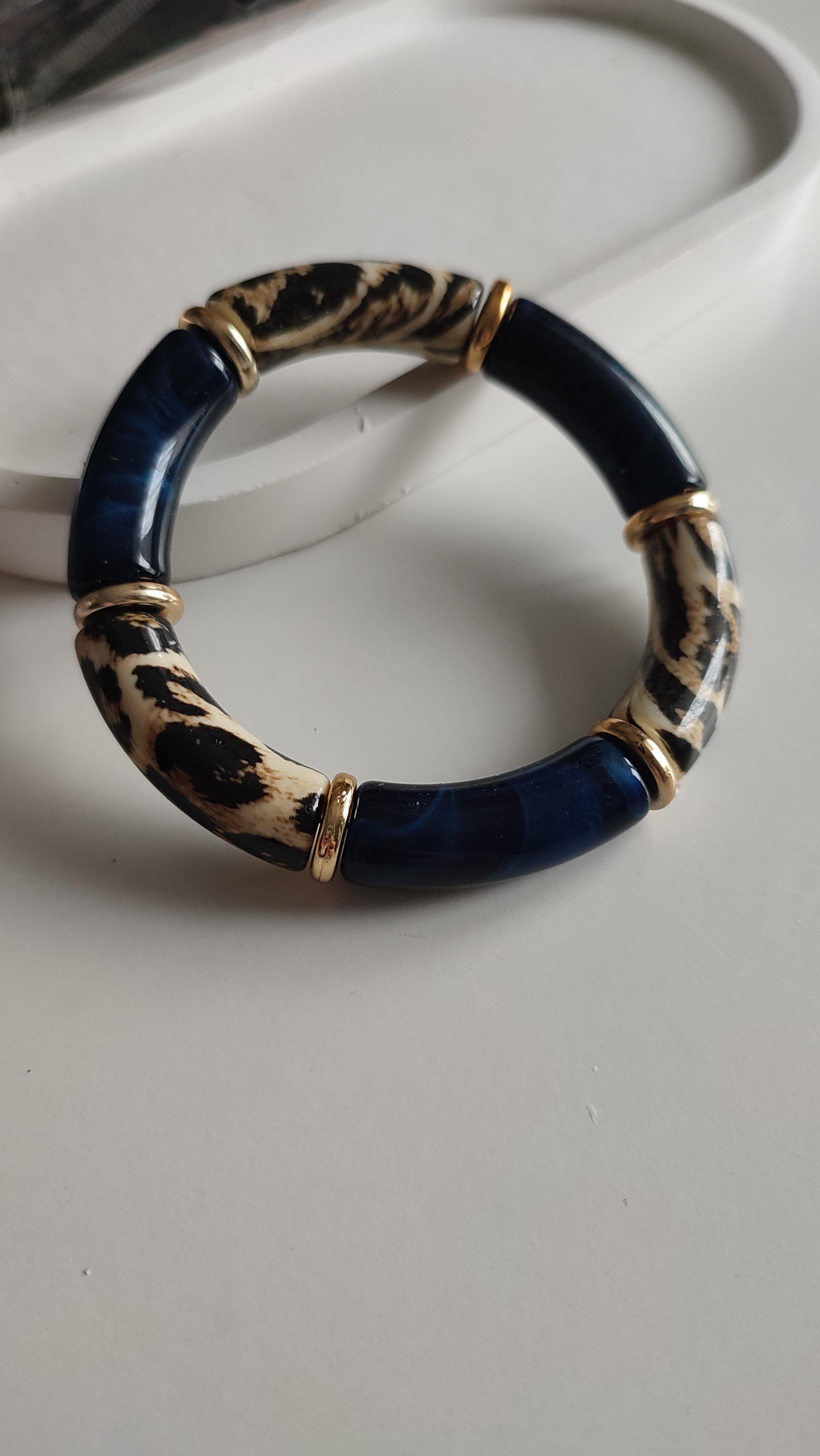 LEOPARLI LACİVERT KEMİK DETAYLI LASTİK BİLEKLİK 