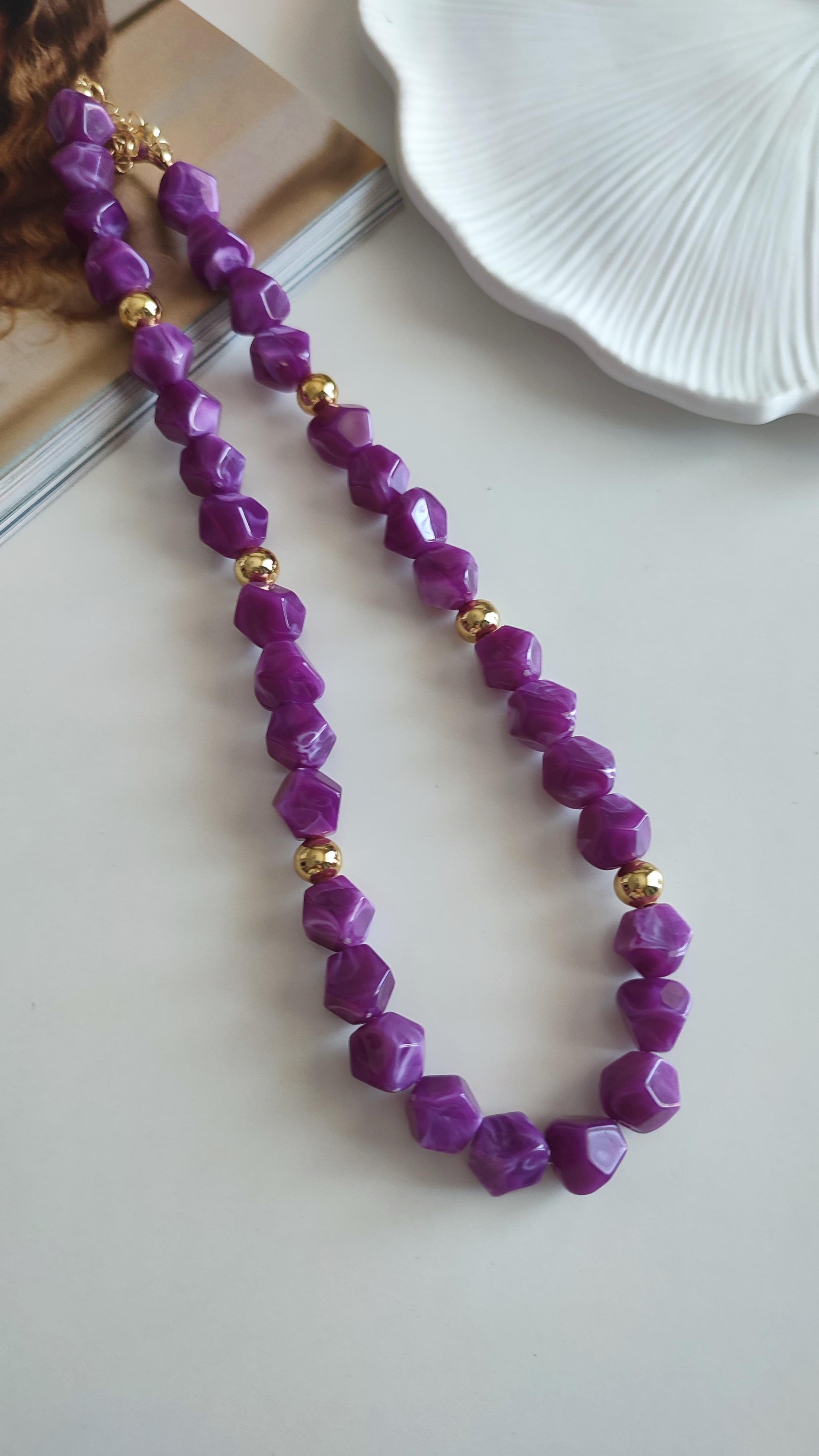 Mor Renk Boncuk Kolye (48 cm)