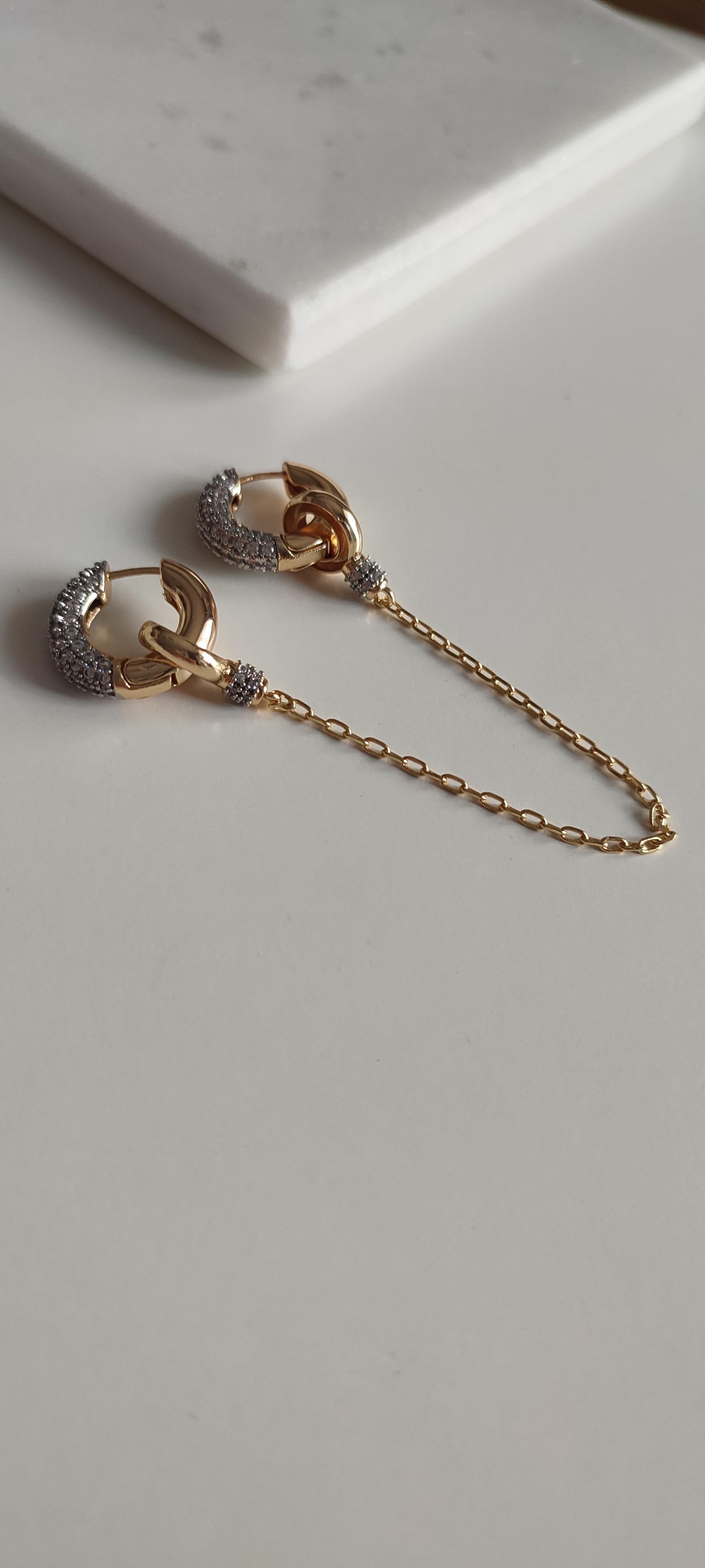 ÖZEL SERİ GOLD ZİNCİRLİ HALKA KÜPE 