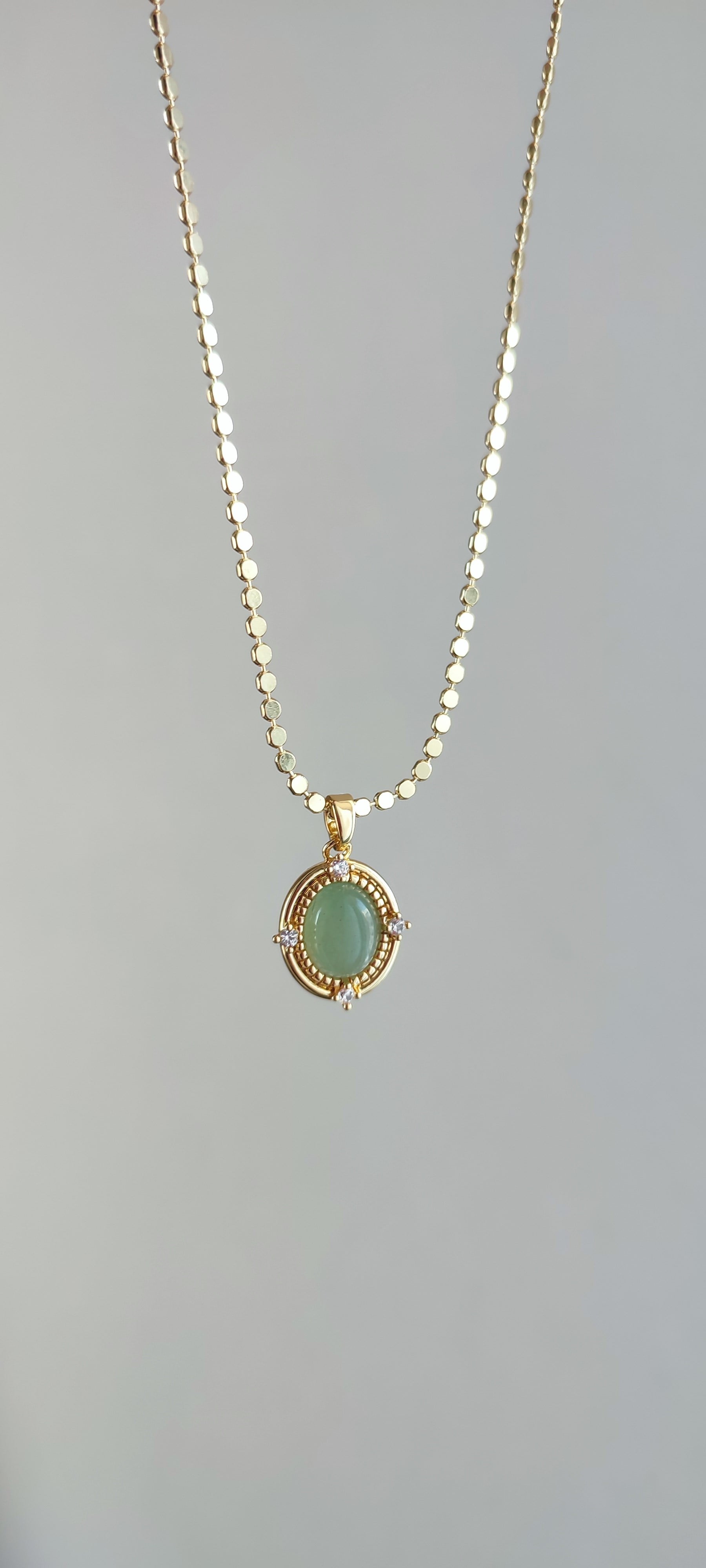 VİP 14K YEŞİL TAŞLI KOLYE (45 CM)