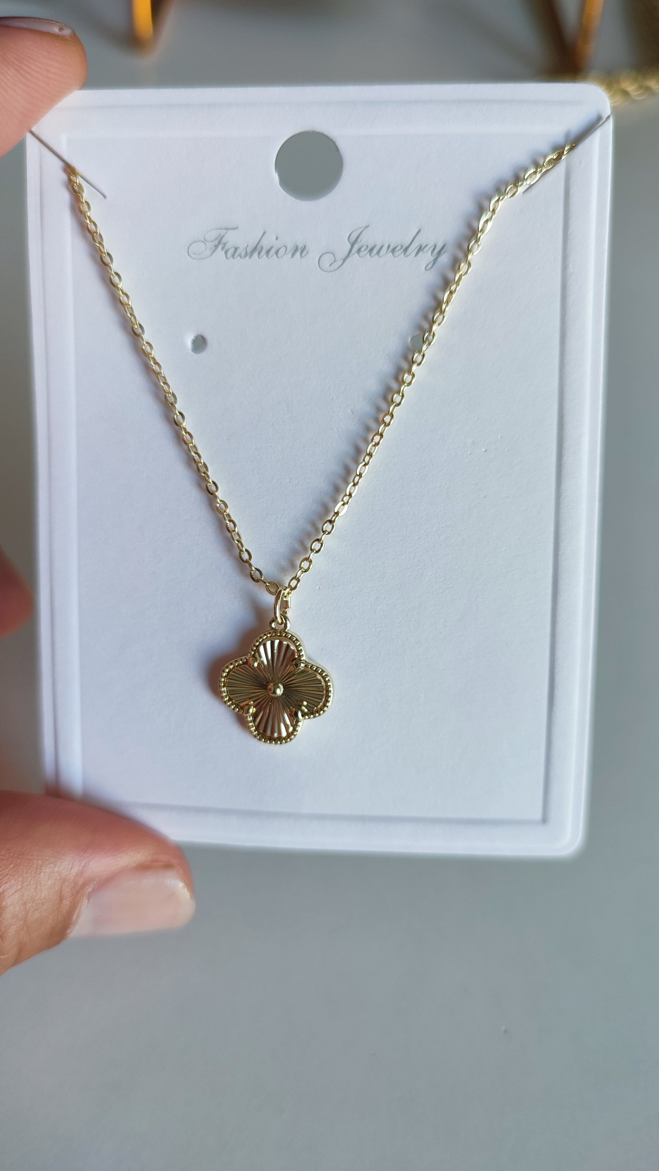VİP GOLD YONCA KOLYE (48 CM)
