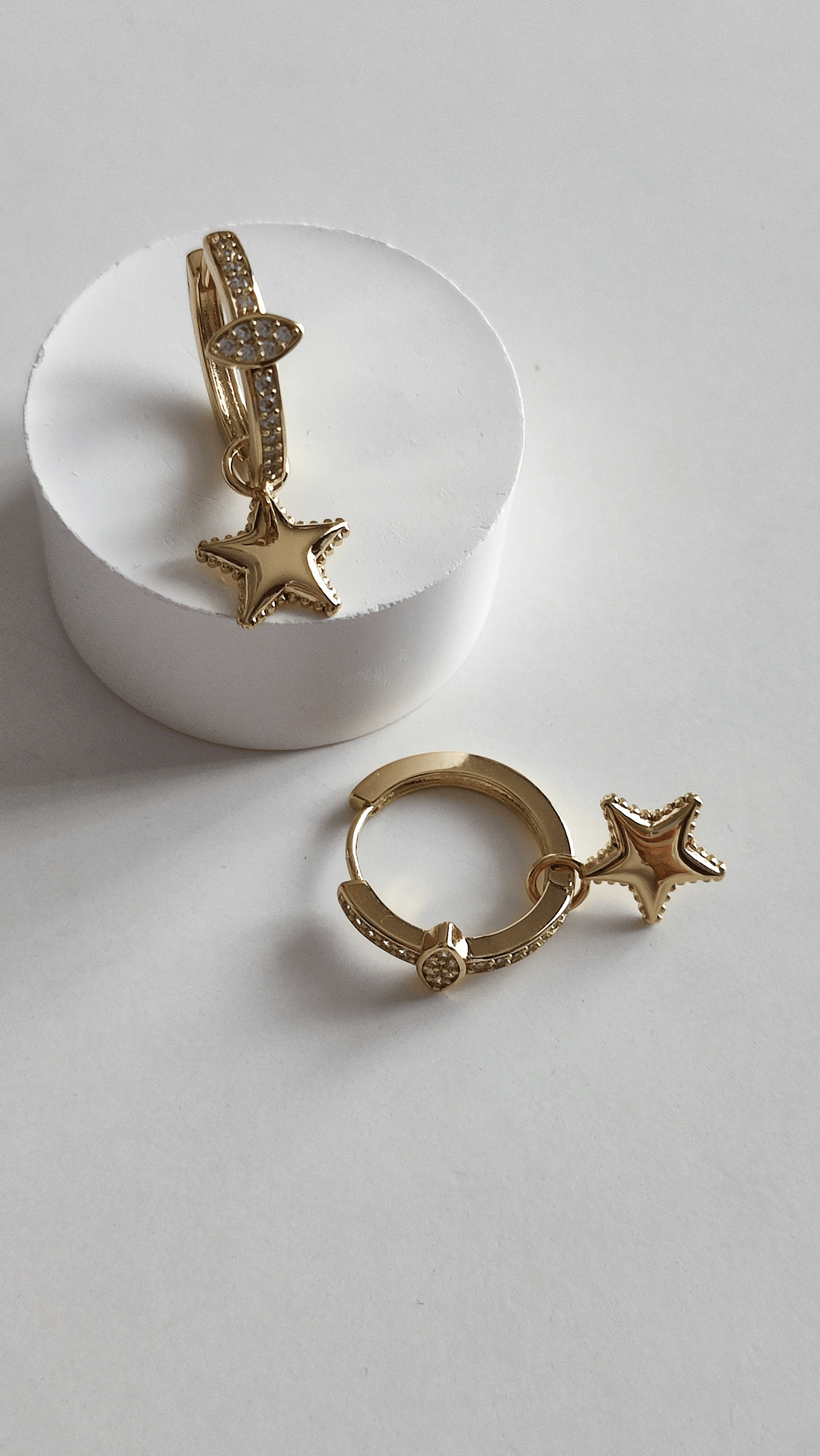 XP 14K YILDIZLI HALKA KÜPE 
