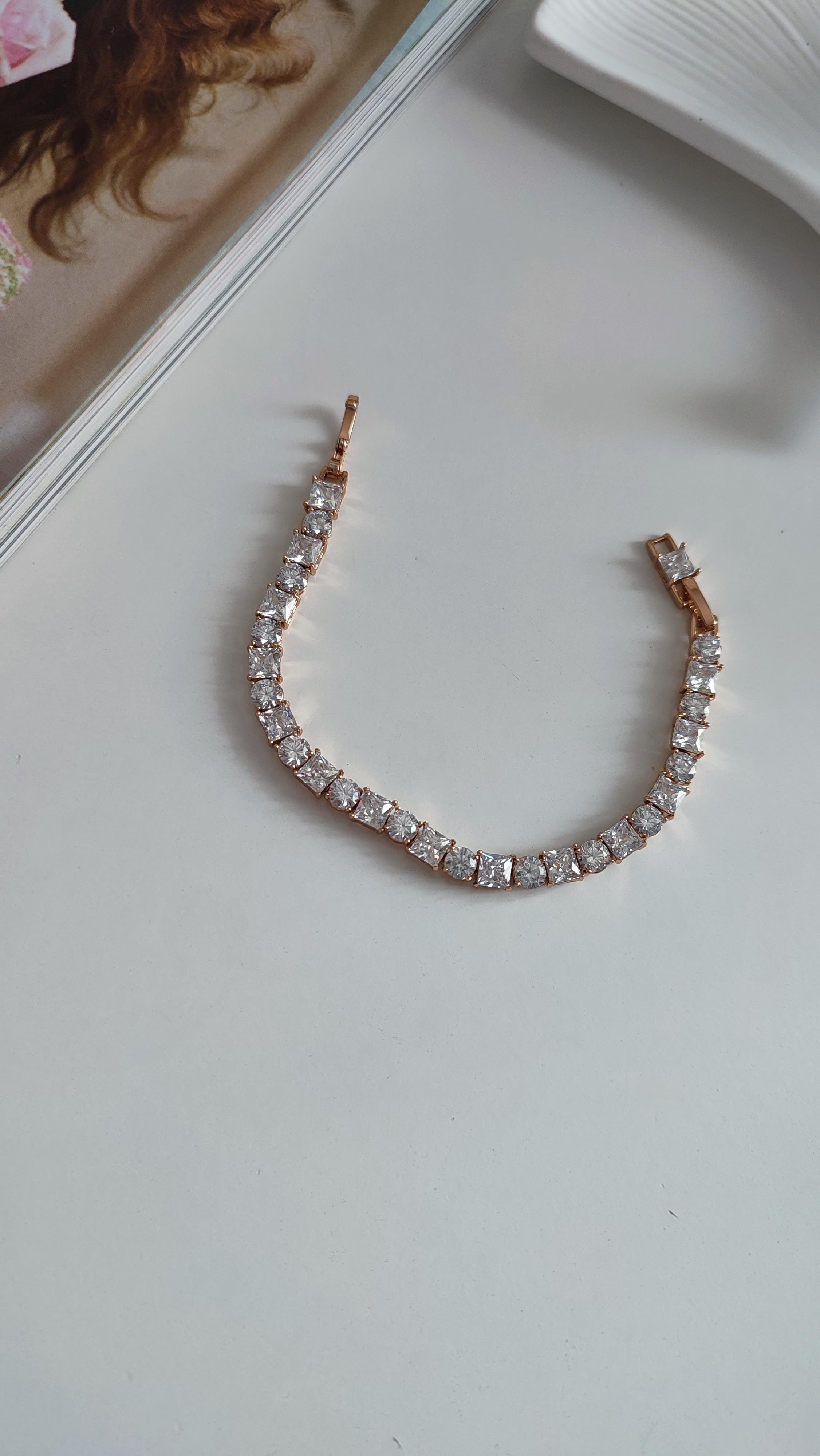 XP ZİRKON TAŞLI SU YOLU BİLEKLİK (19 cm)