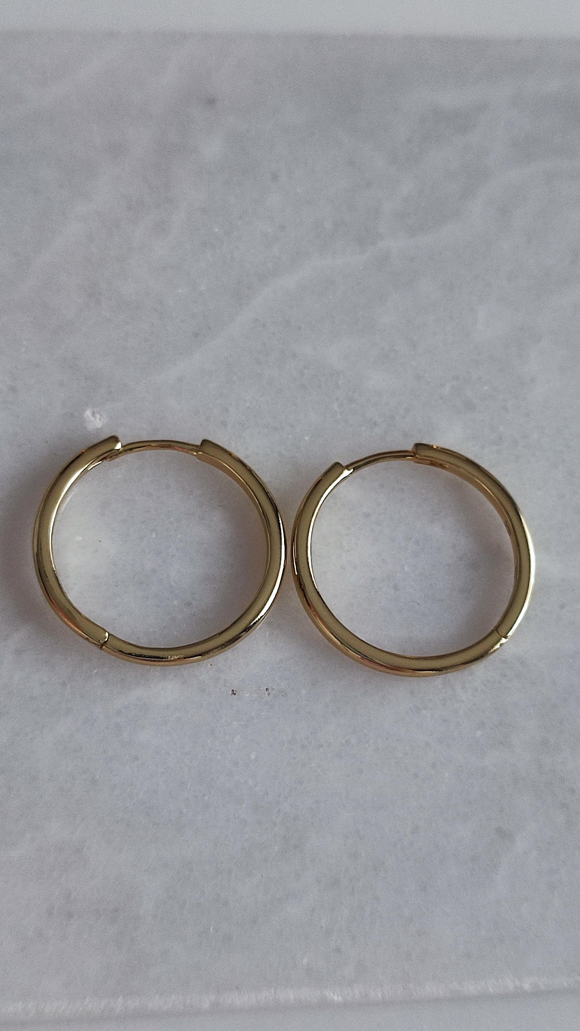 XUPİNG 14 K BASİC HALKA KÜPE 