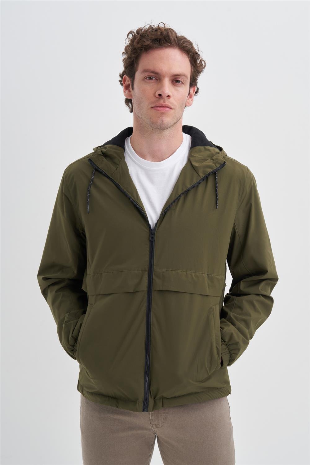 CAZ 1011 BASIC MONT