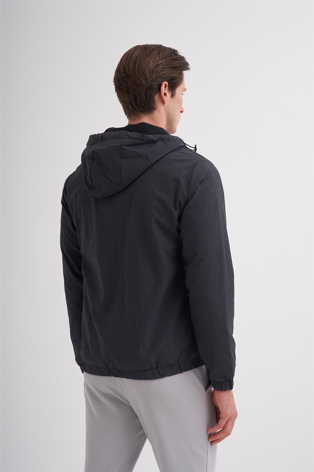 CAZ 10200 CRINKLE MONT