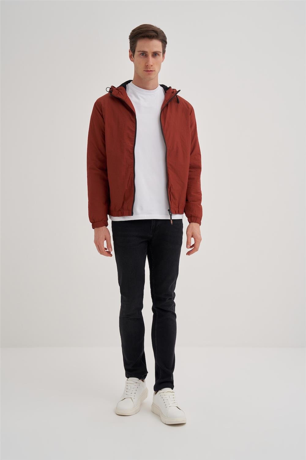 CAZ 10200 CRINKLE MONT