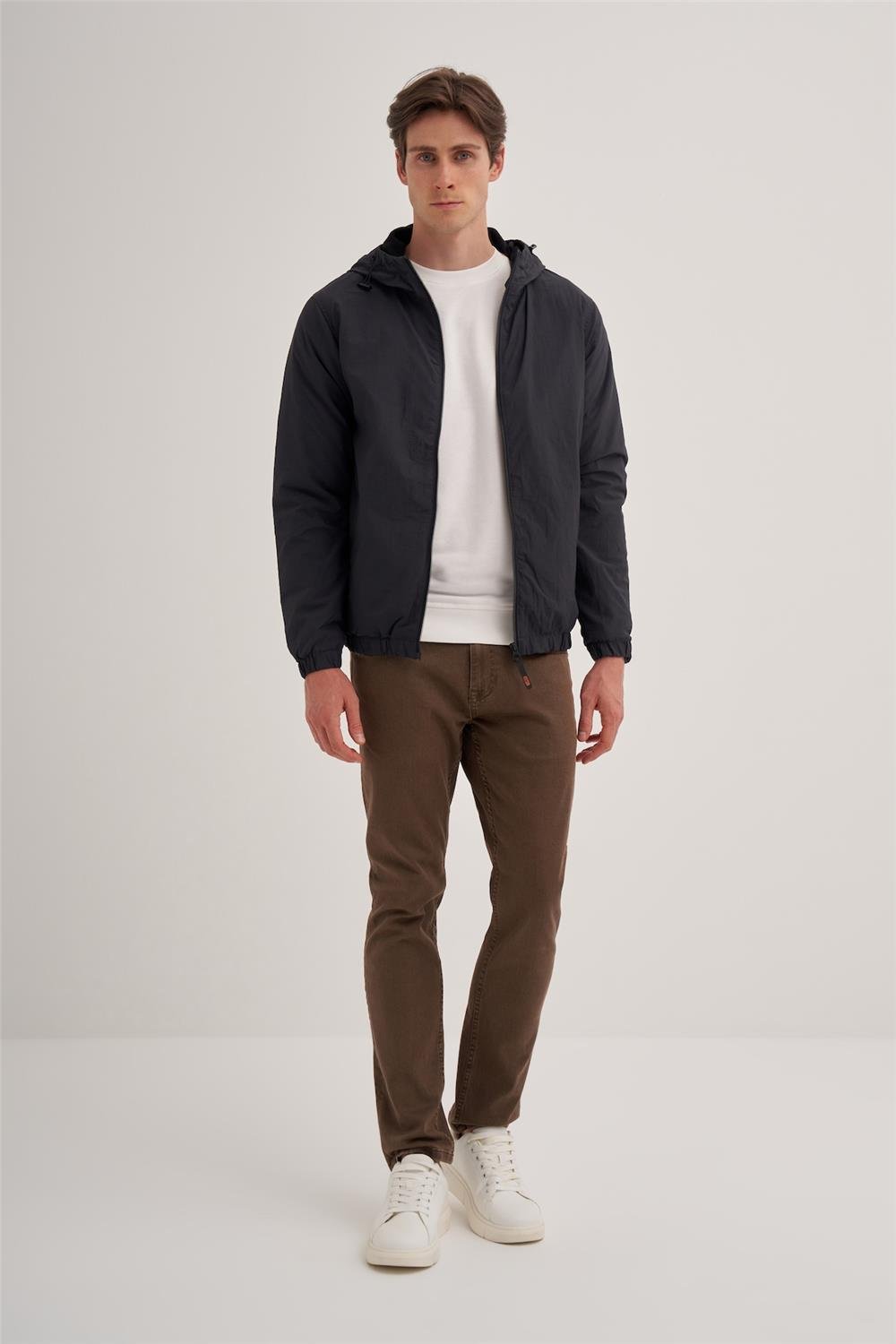CAZ 10200 CRINKLE MONT