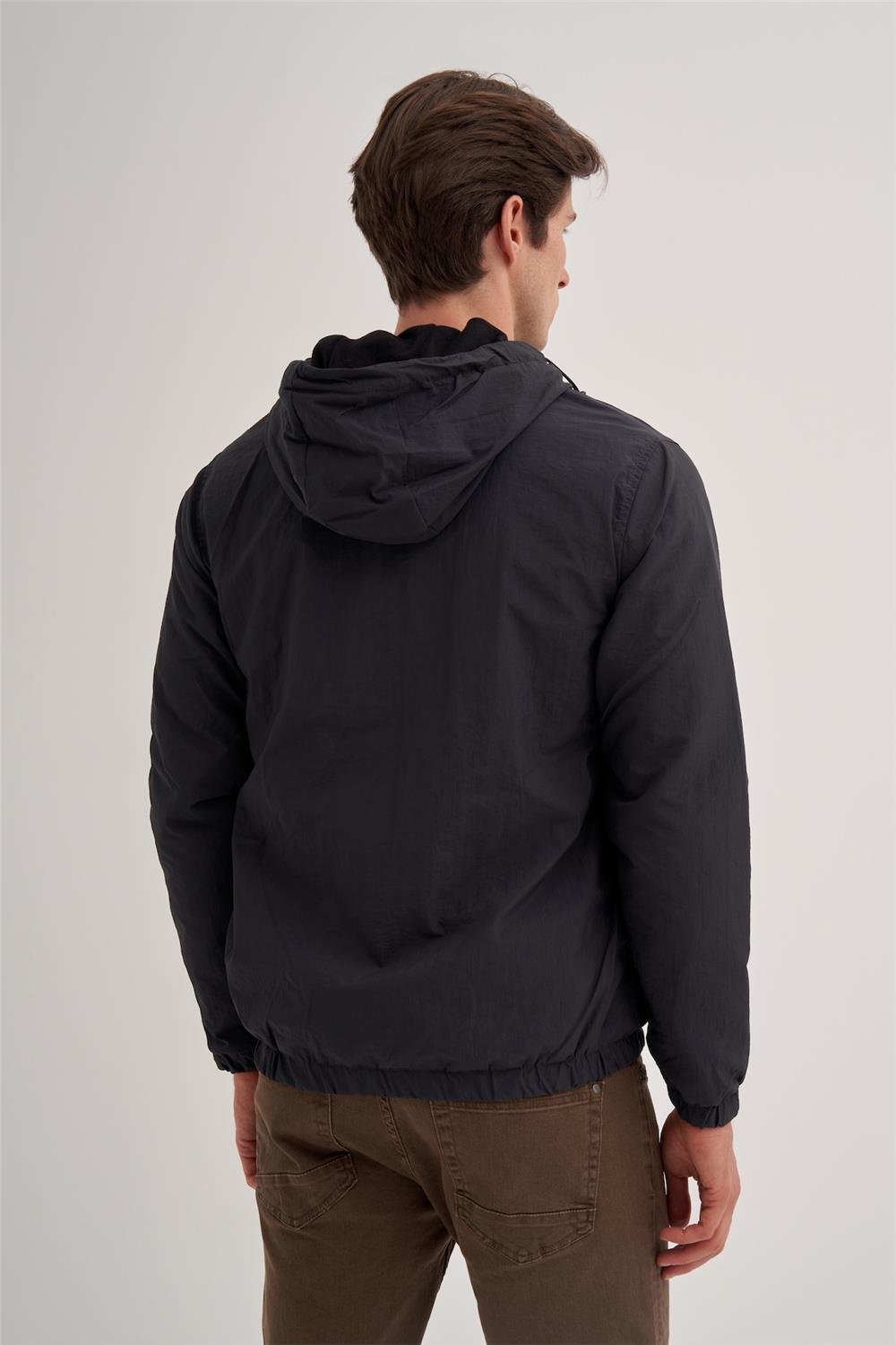 CAZ 10200 CRINKLE MONT