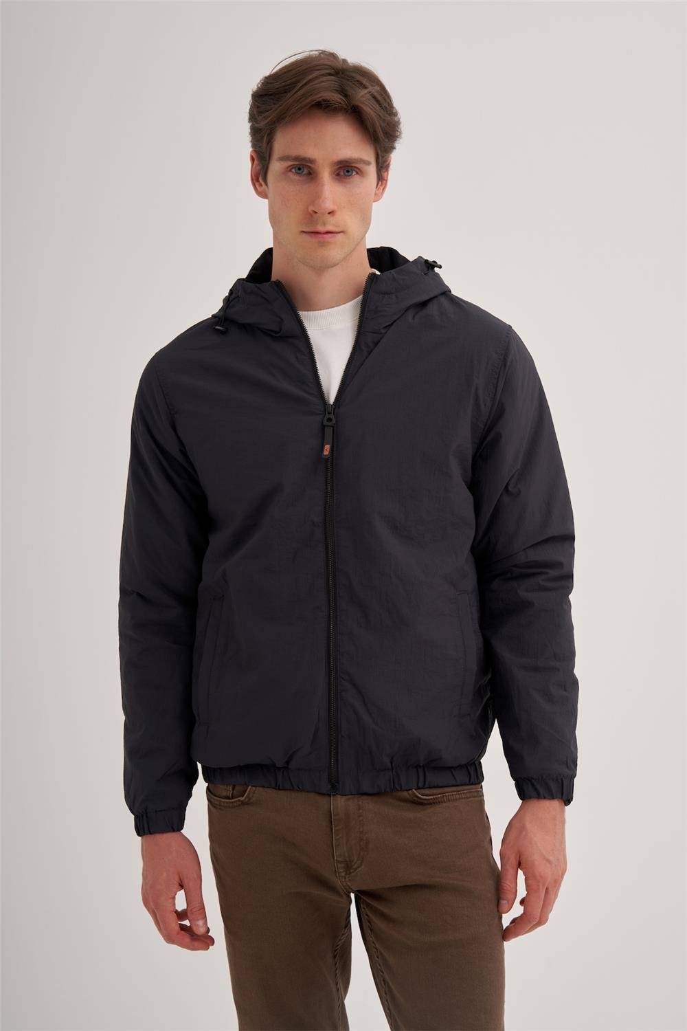 CAZ 10200 CRINKLE MONT
