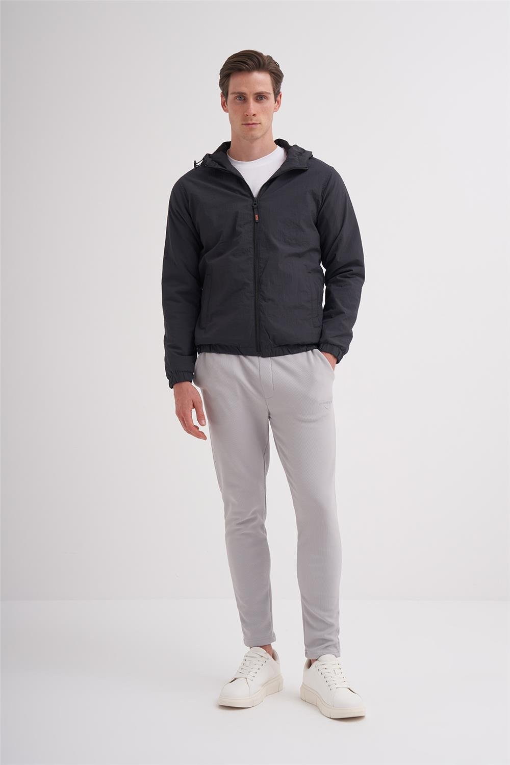 CAZ 10200 CRINKLE MONT